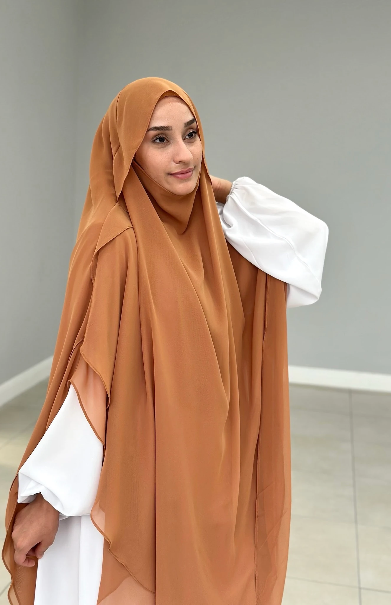 GÖLGELİ ŞİFON SUFLE UZUN ŞEFTALİ