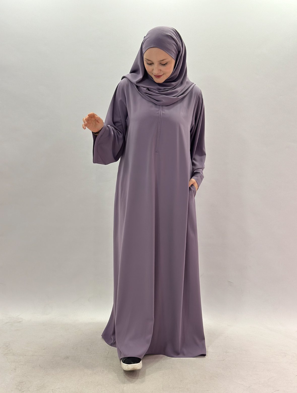 Meva Abaya Lila