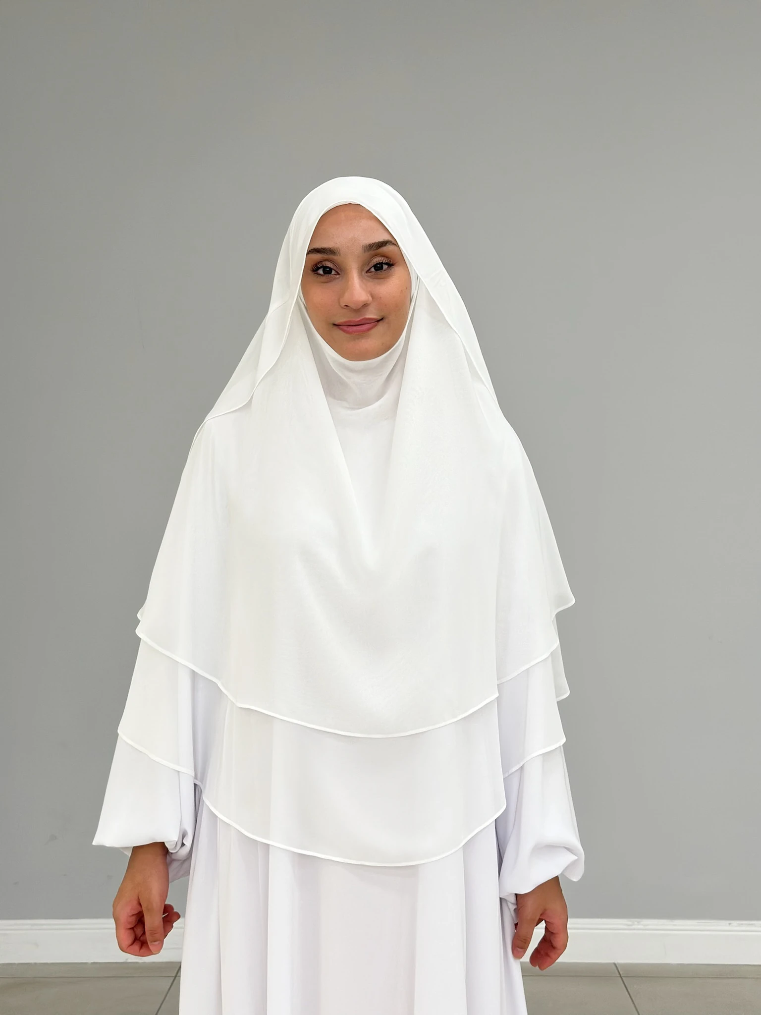 GÖLGELİ ŞİFON SUFLE ORTA BEYAZ