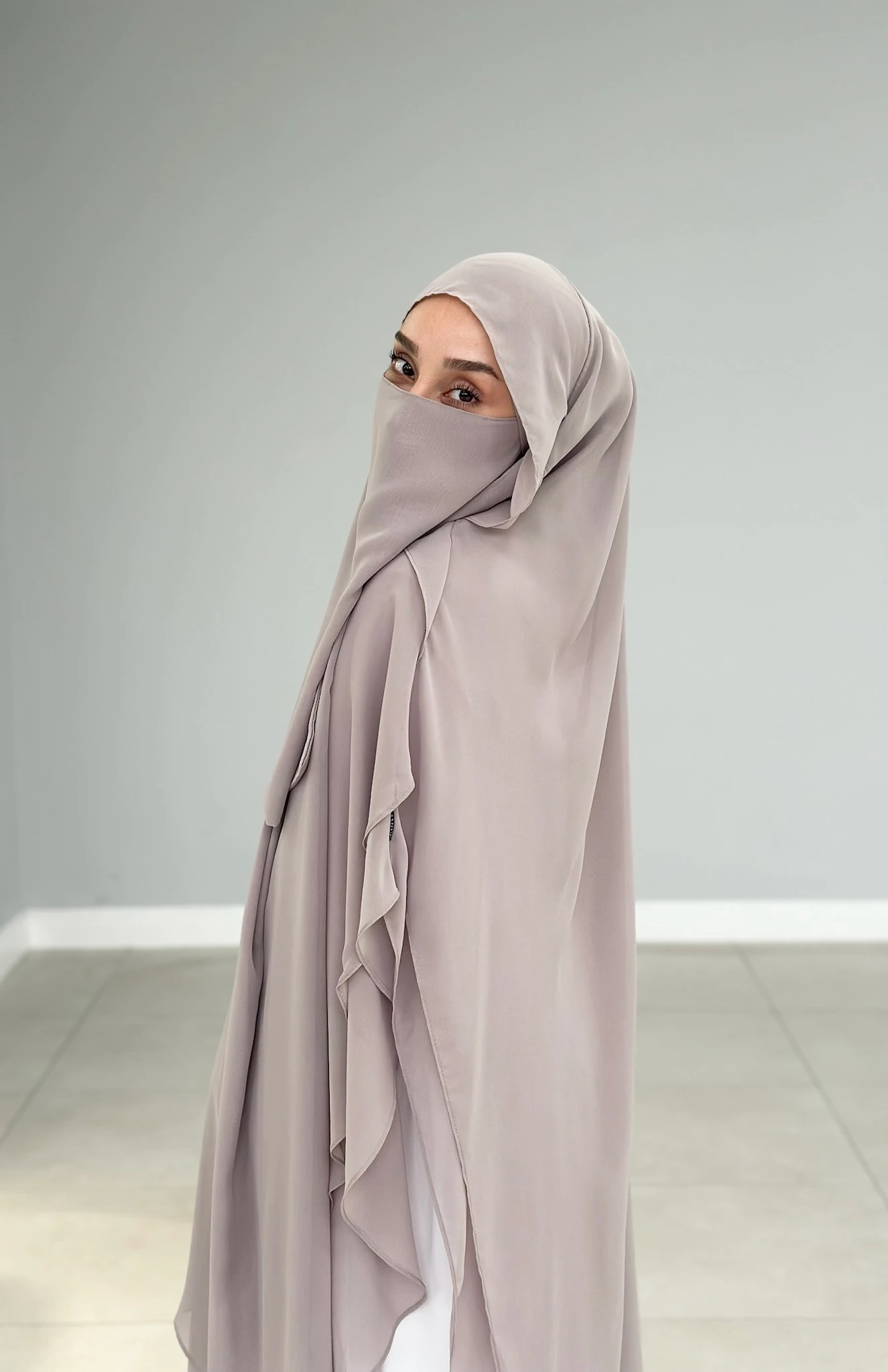 GÖLGELİ ŞİFON SUFLE UZUN TAŞ