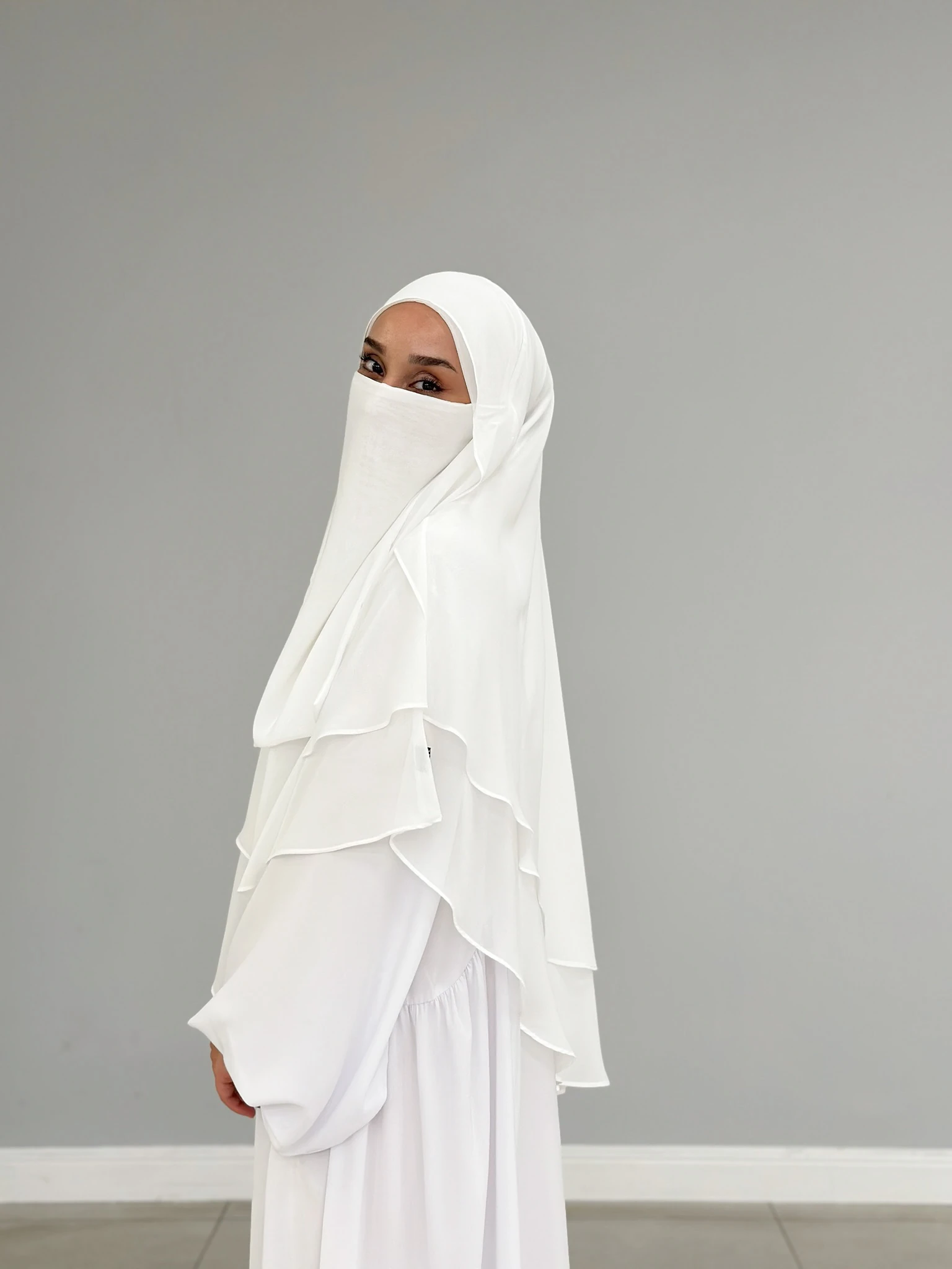 GÖLGELİ ŞİFON SUFLE ORTA BEYAZ