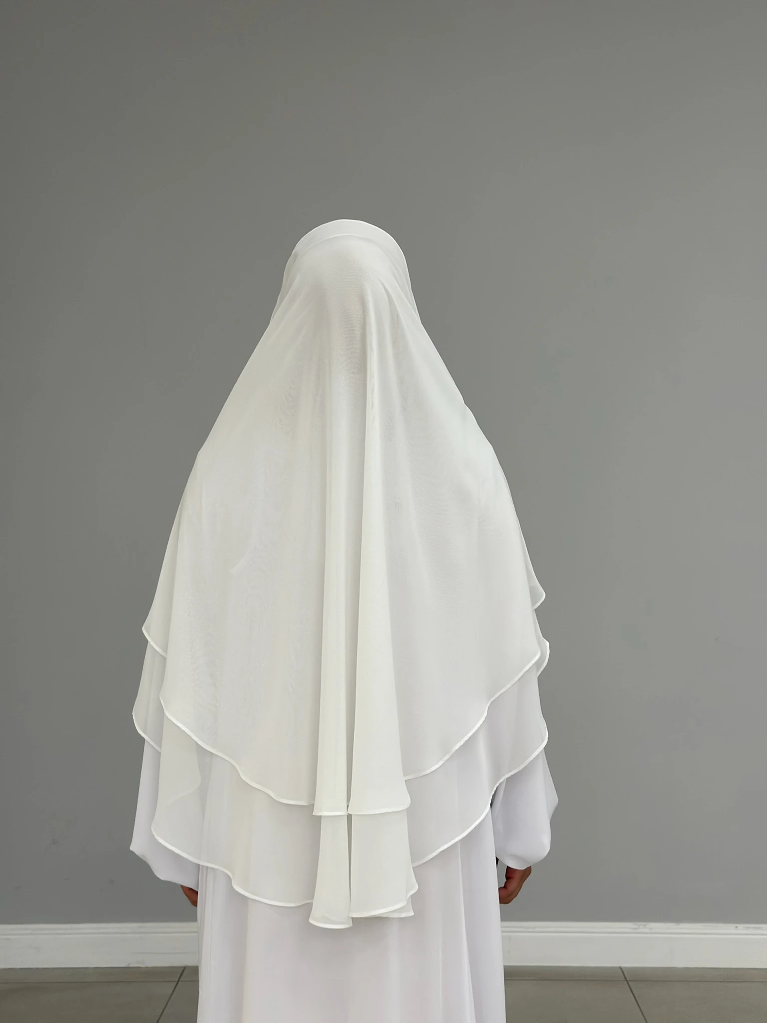 GÖLGELİ ŞİFON SUFLE ORTA BEYAZ