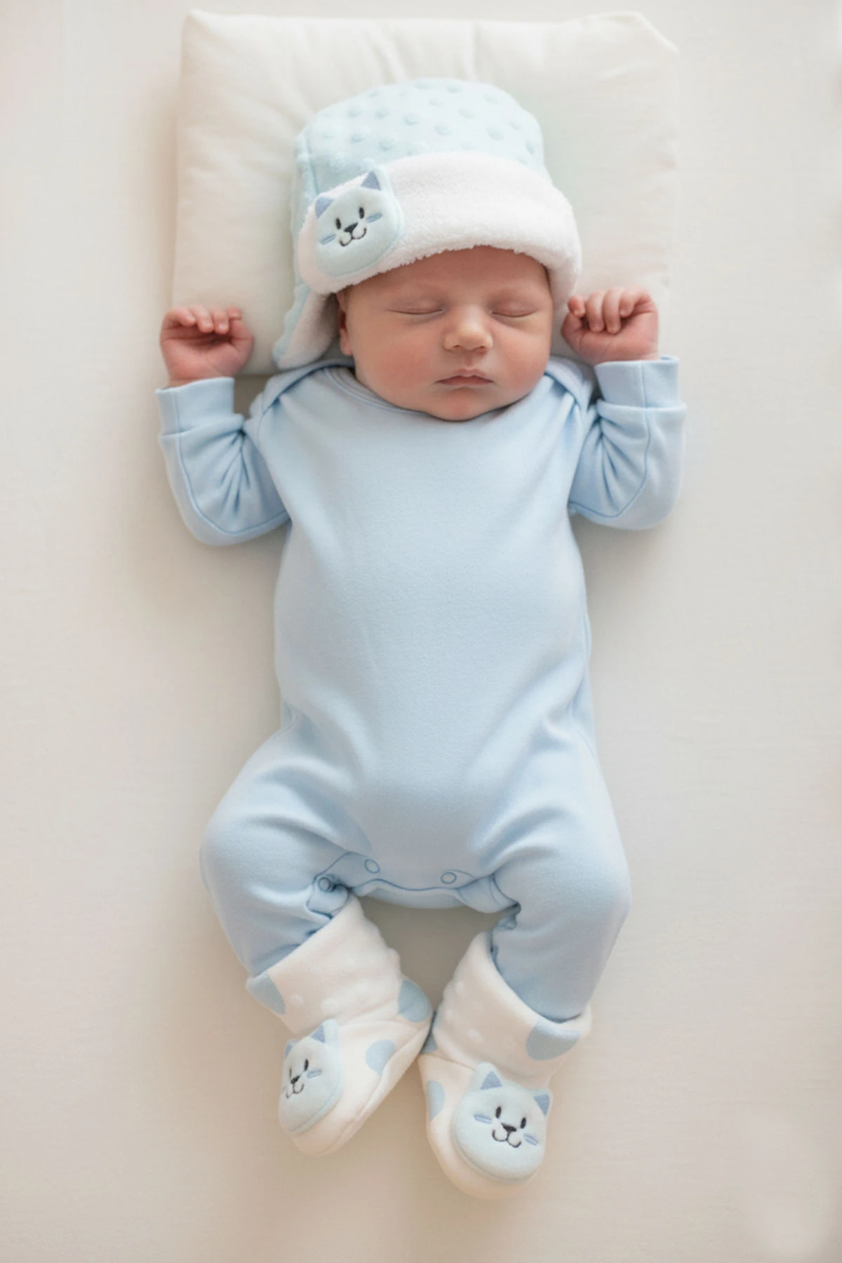 Kız Erkek Bebek 2 li Panduf (Şapka ve Panduf ) Yenidoğan Set - 3405