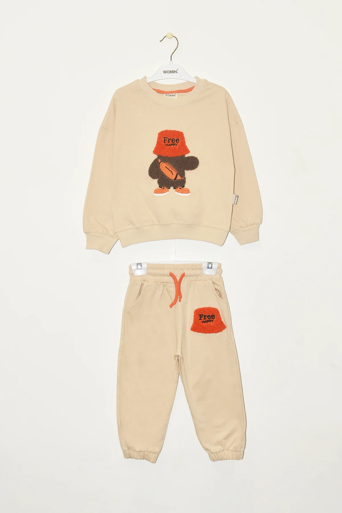 Erkek Çocuk %100 Pamuk Free Happy Süzene Nakışlı Paça Lastikli Trend Takım - 2146 - Bej
