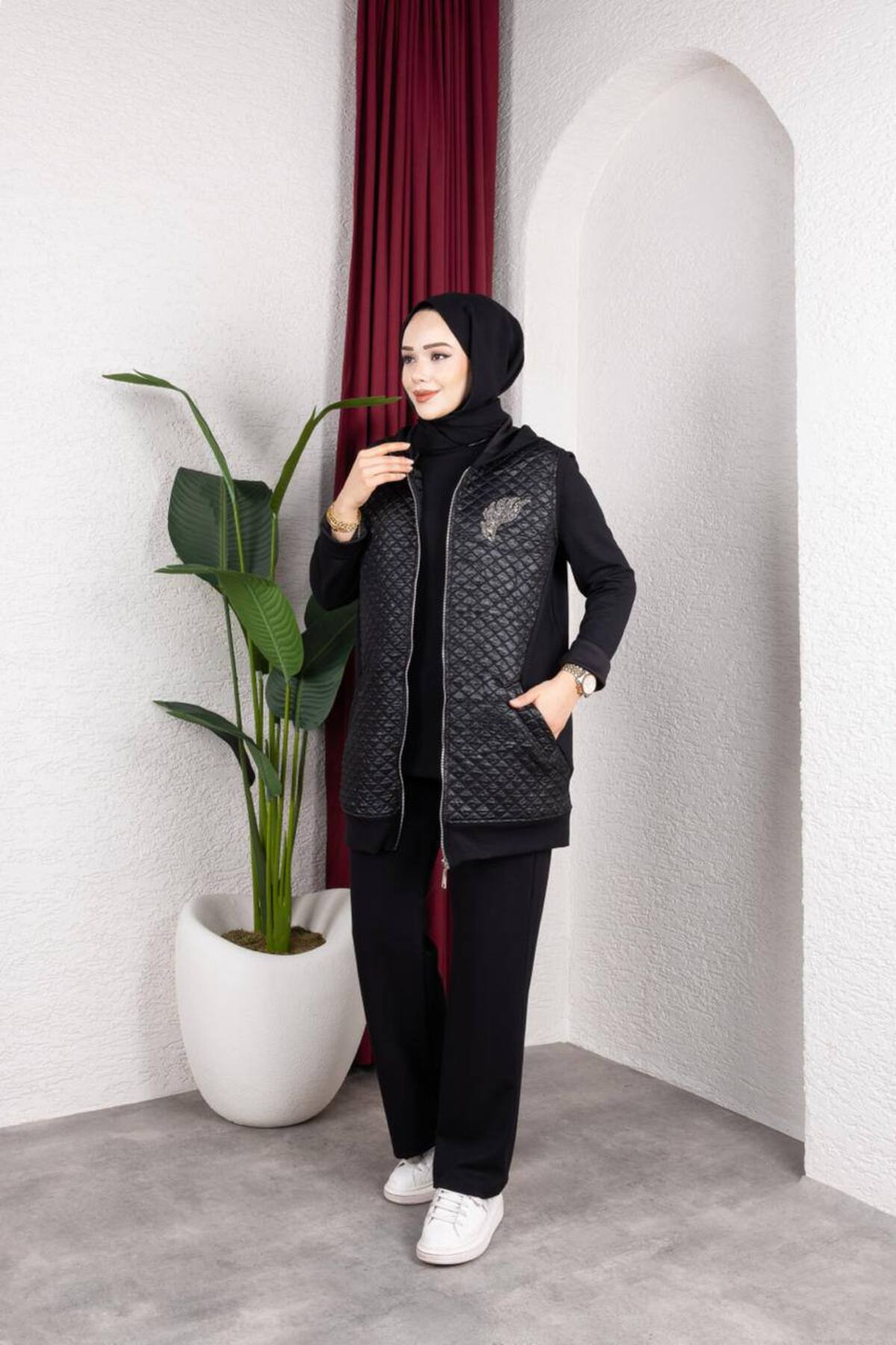 Kapitone Detaylı Yelekli 3’lü Takım – Premium Modal