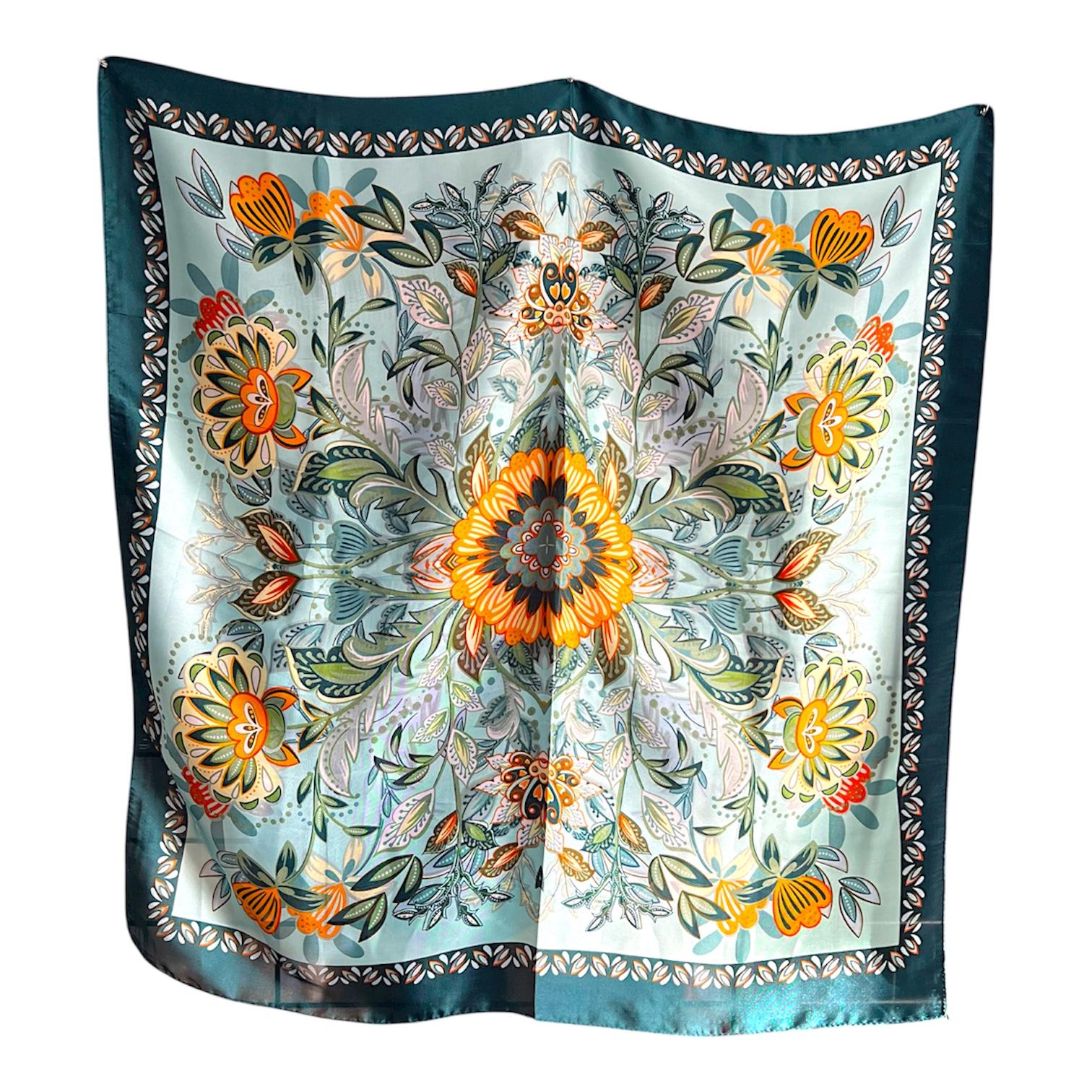 Desenli Eşarp - Şal - Fular