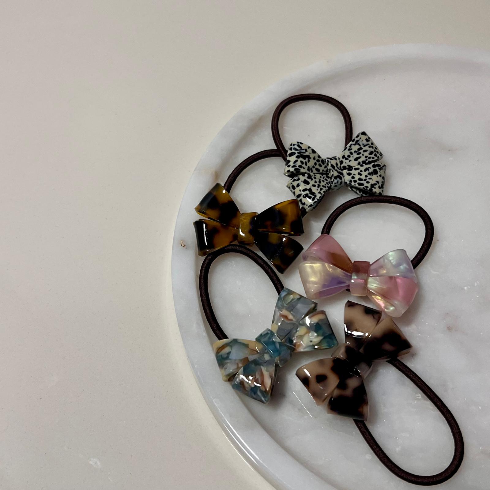 Kemik Scrunchies Hair Clips