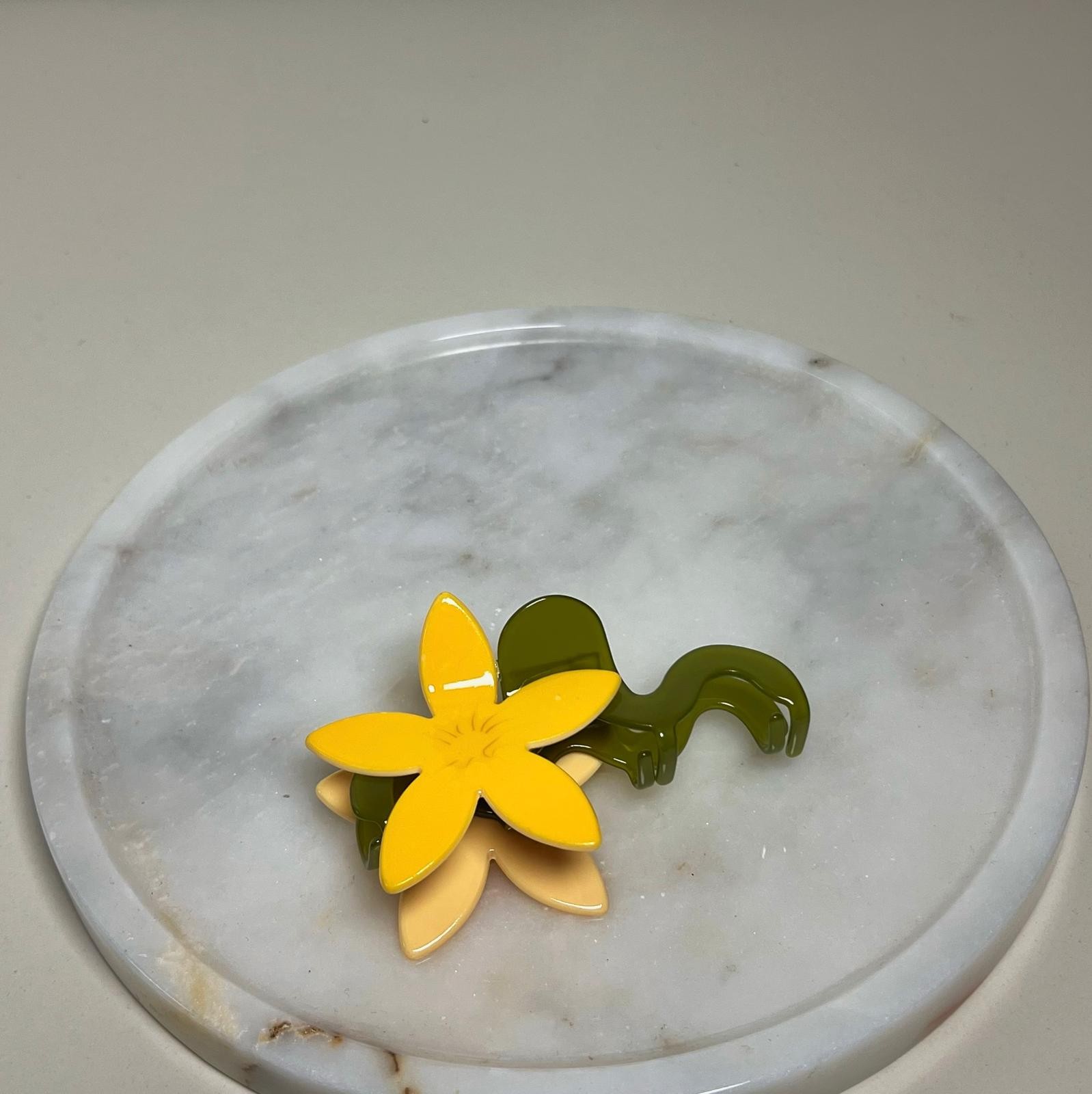 Z Hair Clip  - Sarı