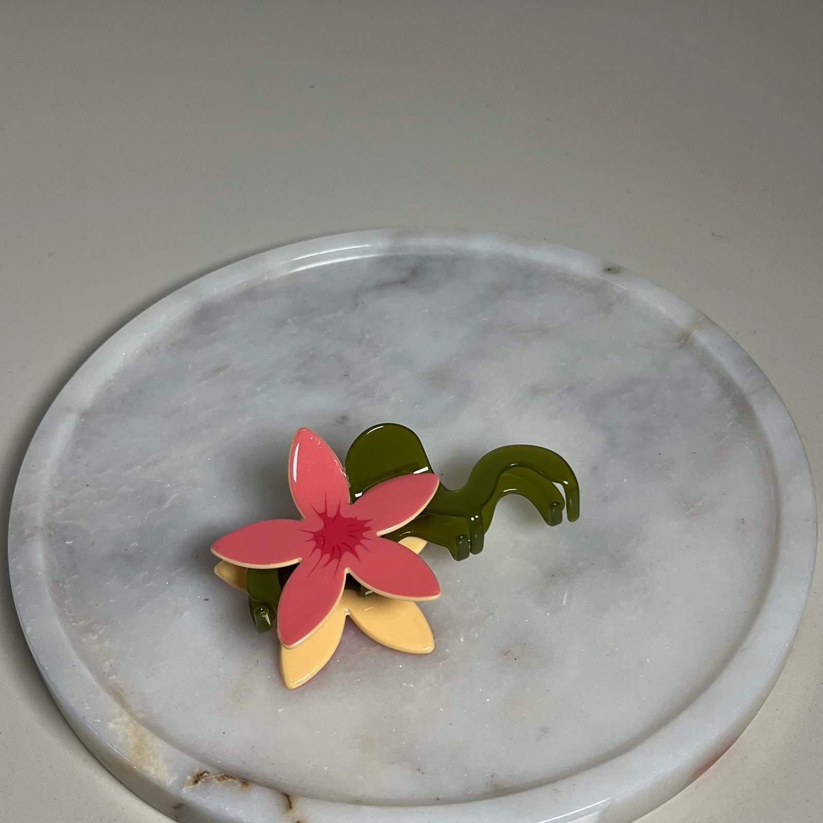 Z Hair Clip  - Pembe