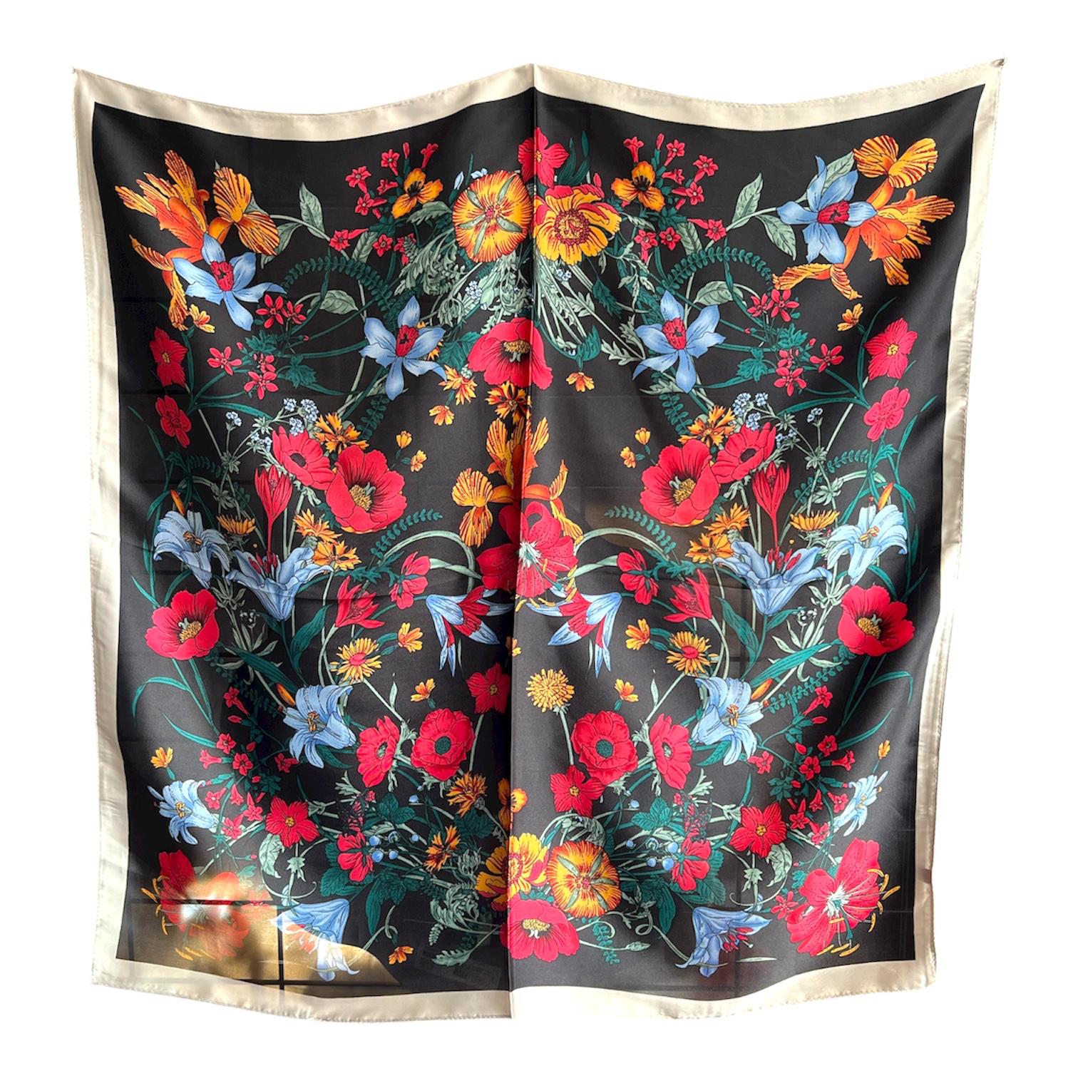 Desenli Eşarp - Şal - Fular