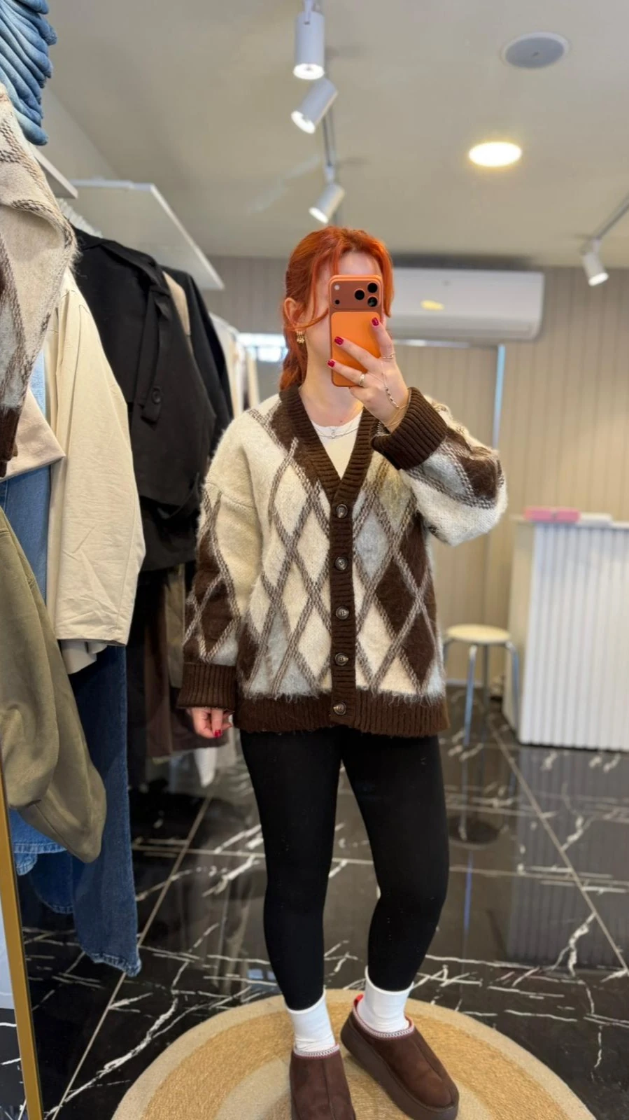 Kalın Dokulu Sıcacık Oversize Hırka – Kışlık Rahat Kadın Hırka