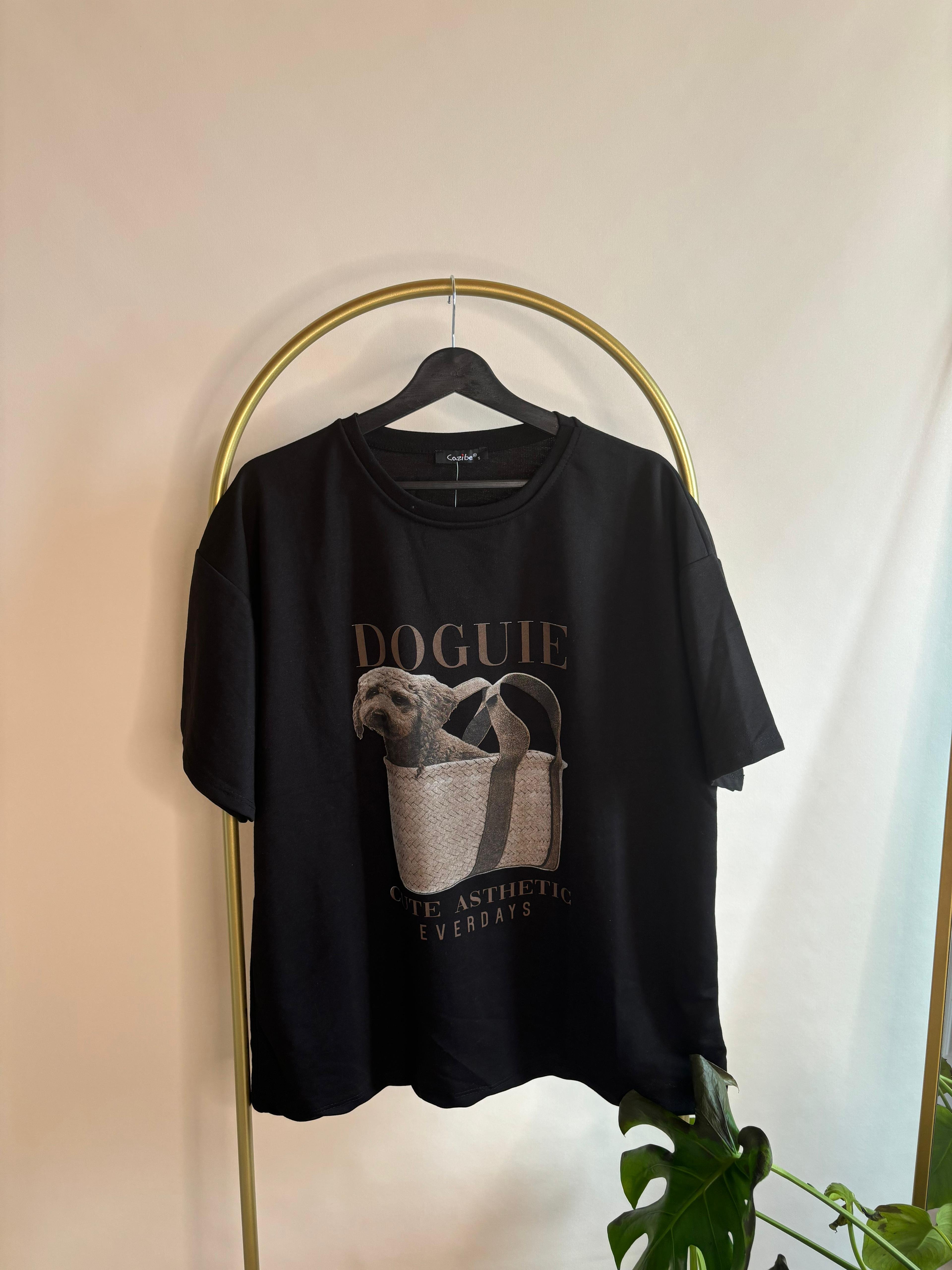 “DOGUIE” Baskılı Oversize Kadın Tişört – Sevimli ve Rahat Tasarım - Siyah