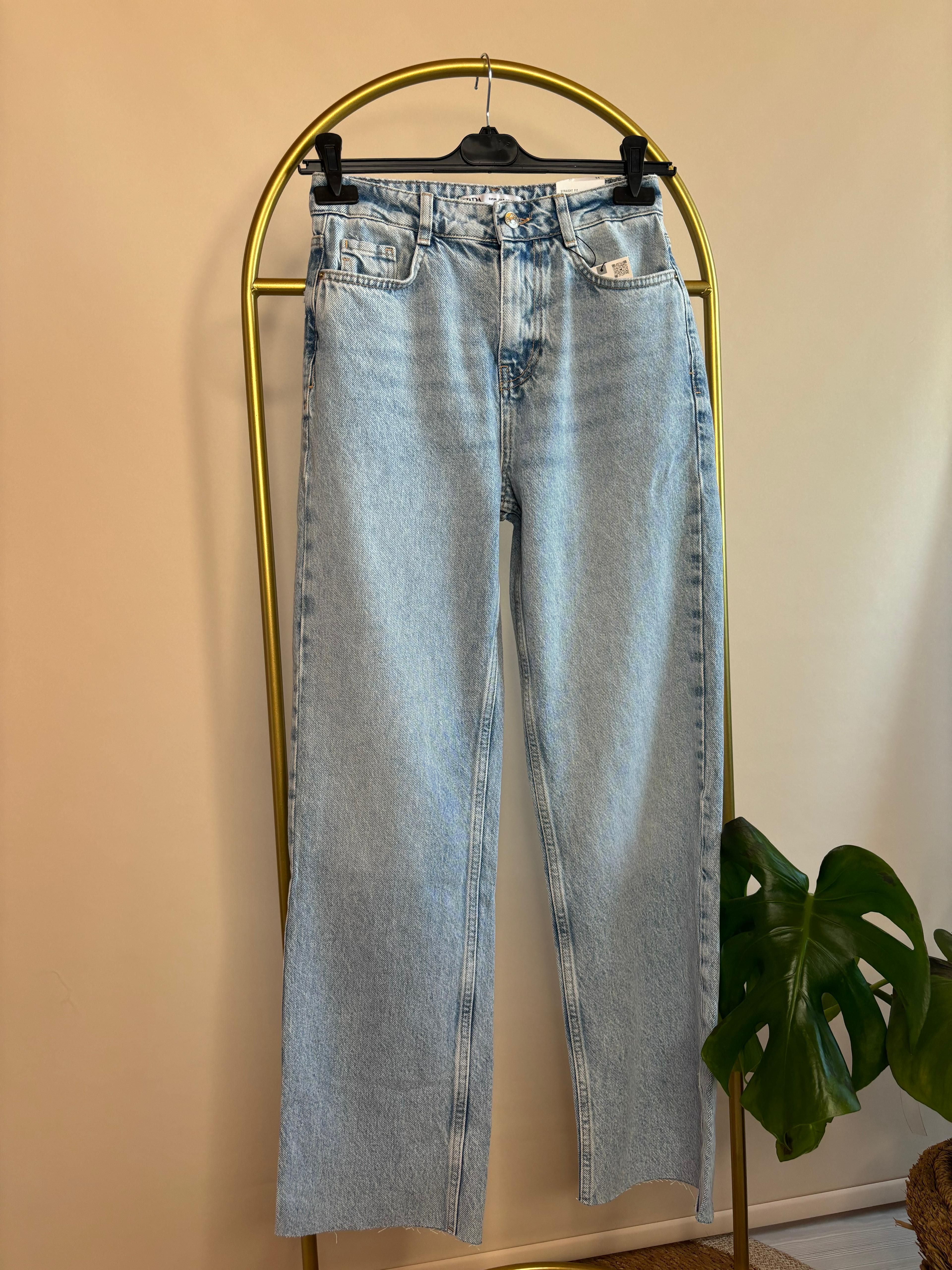 Zara Yüksek Bel Düz Paça Kadın Jean Pantolon – Günlük ve Şık Stil - Açık Mavi