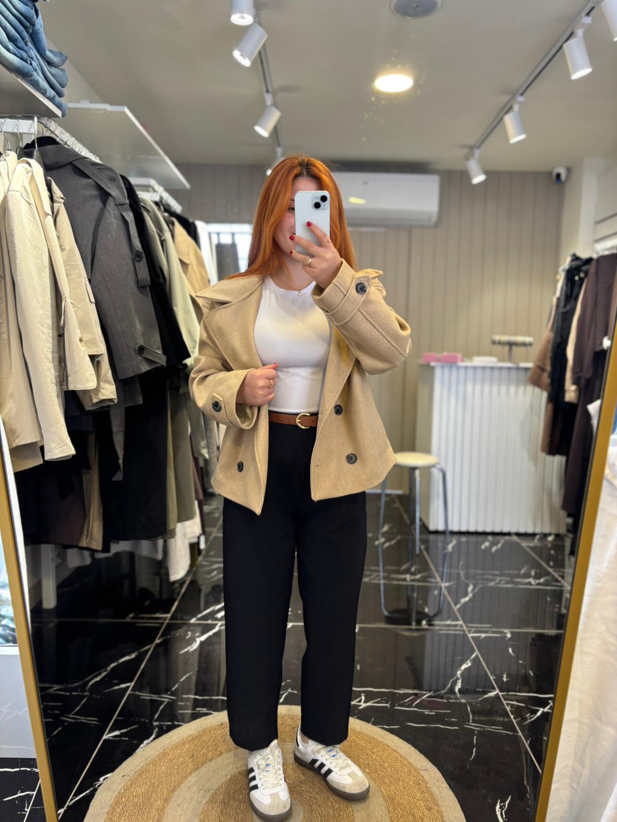 Kadın Bej Oversize Yün Kaban | Kışlık Şık ve Rahat Kaban Modeli