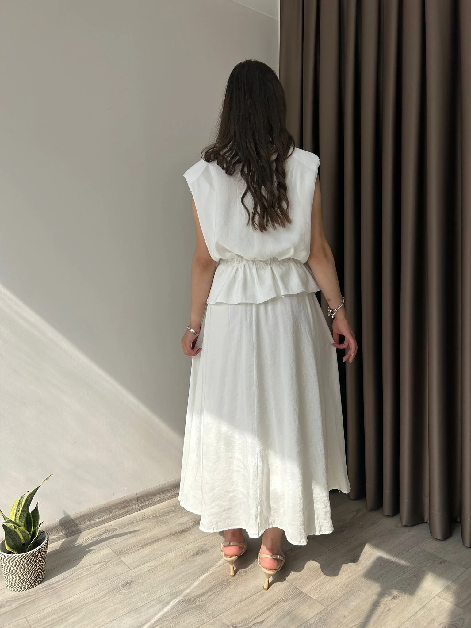 TAŞLI YELEK ETEK TAKIM