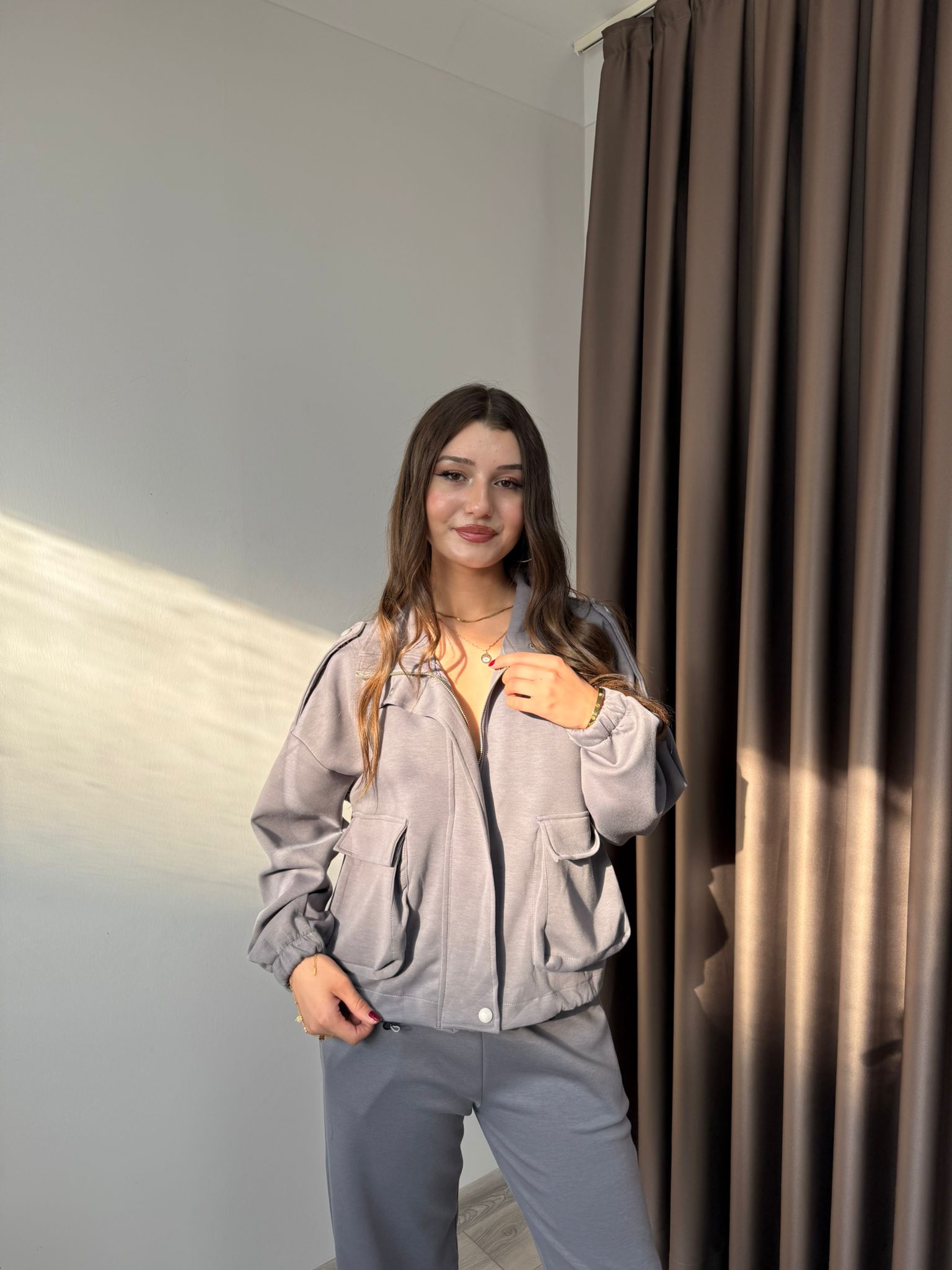 CEPLİ TASARIM EŞOFMAN TAKIMI - Gri
