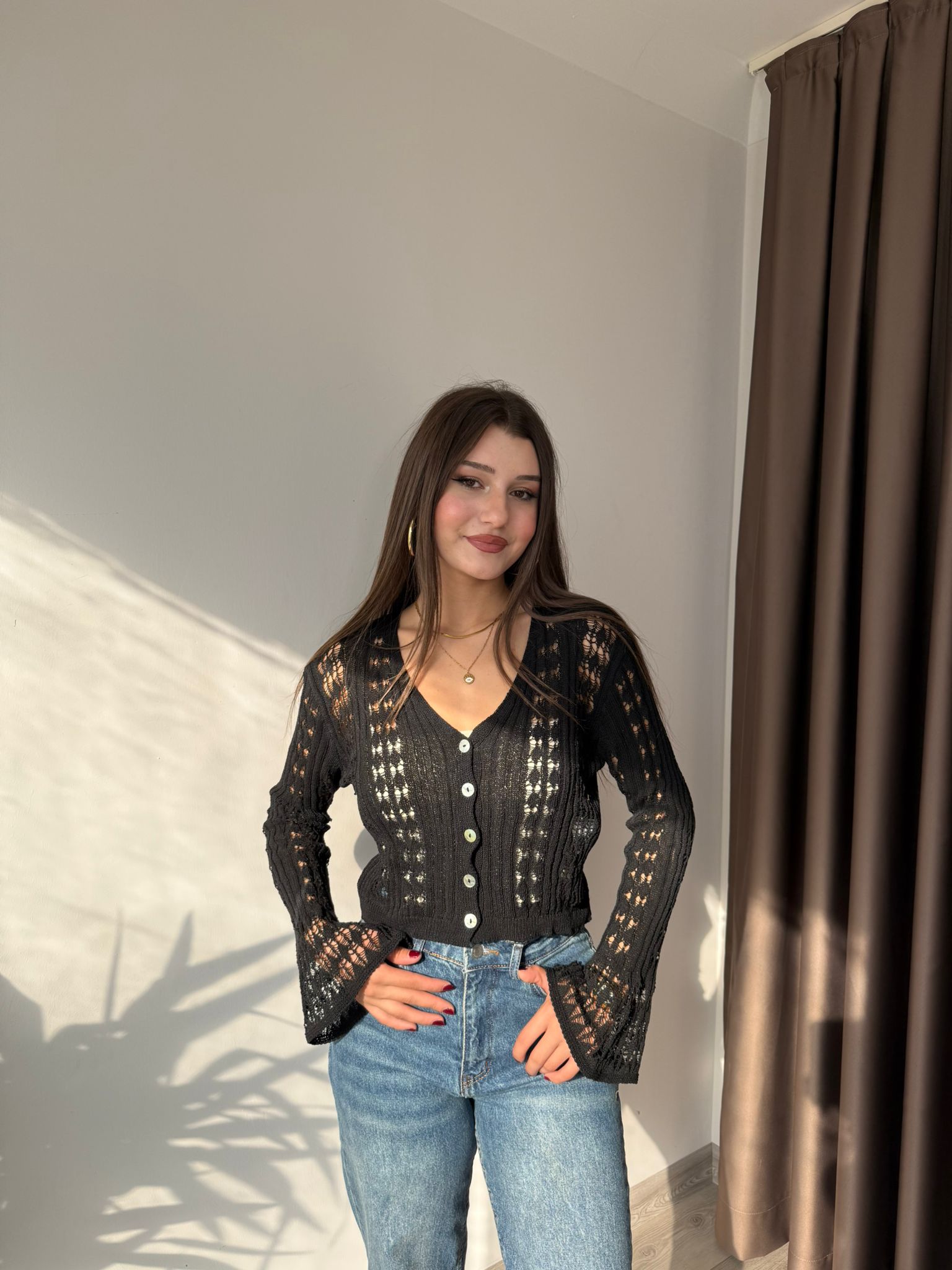 AJURLU V YAKA TRİKO HIRKA