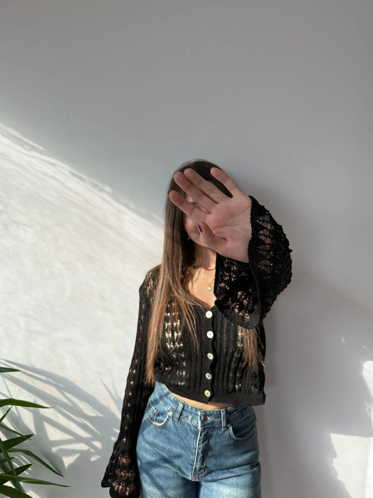 AJURLU V YAKA TRİKO HIRKA