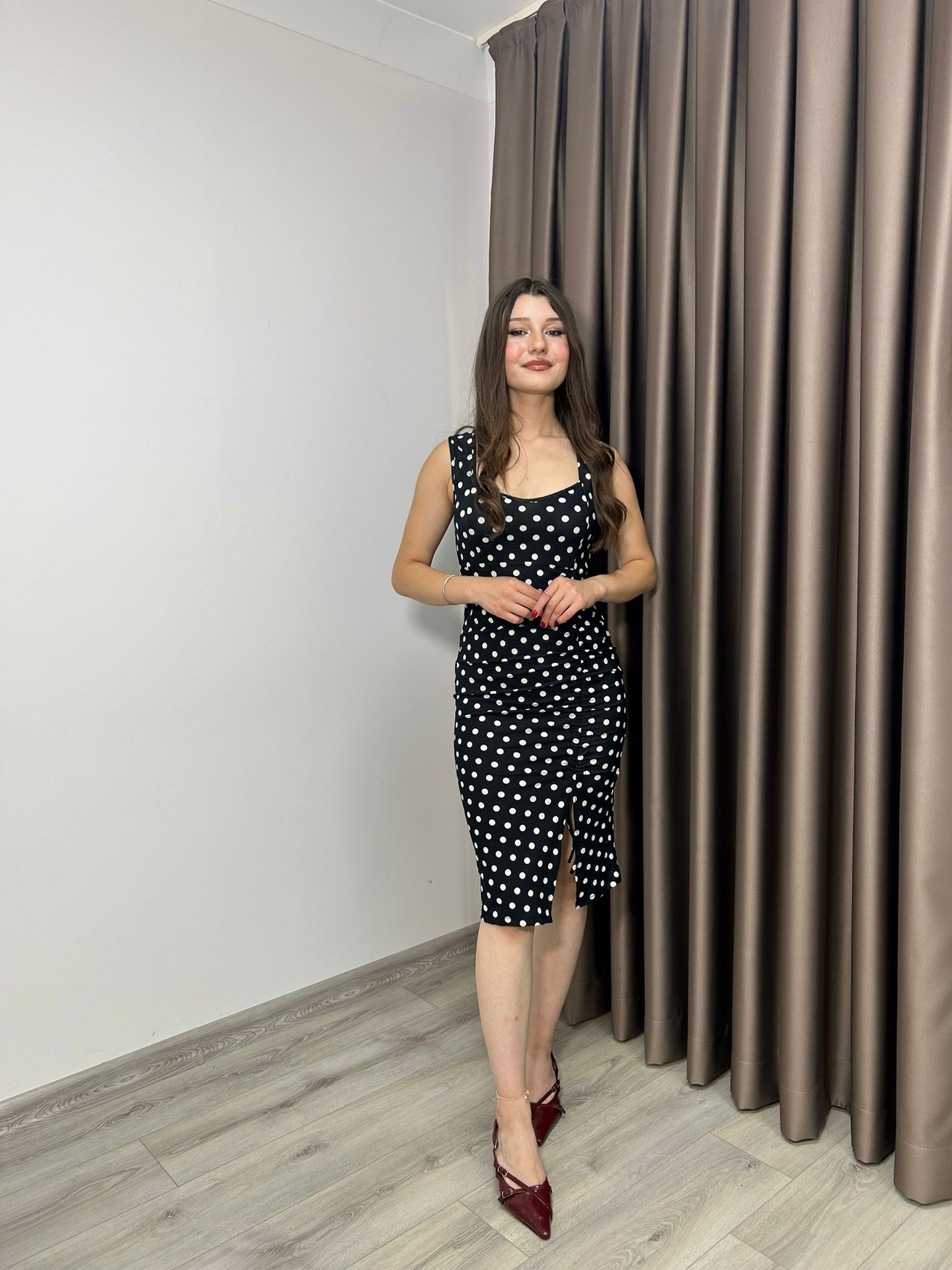 PUANTİYELİ KALEM ELBİSE