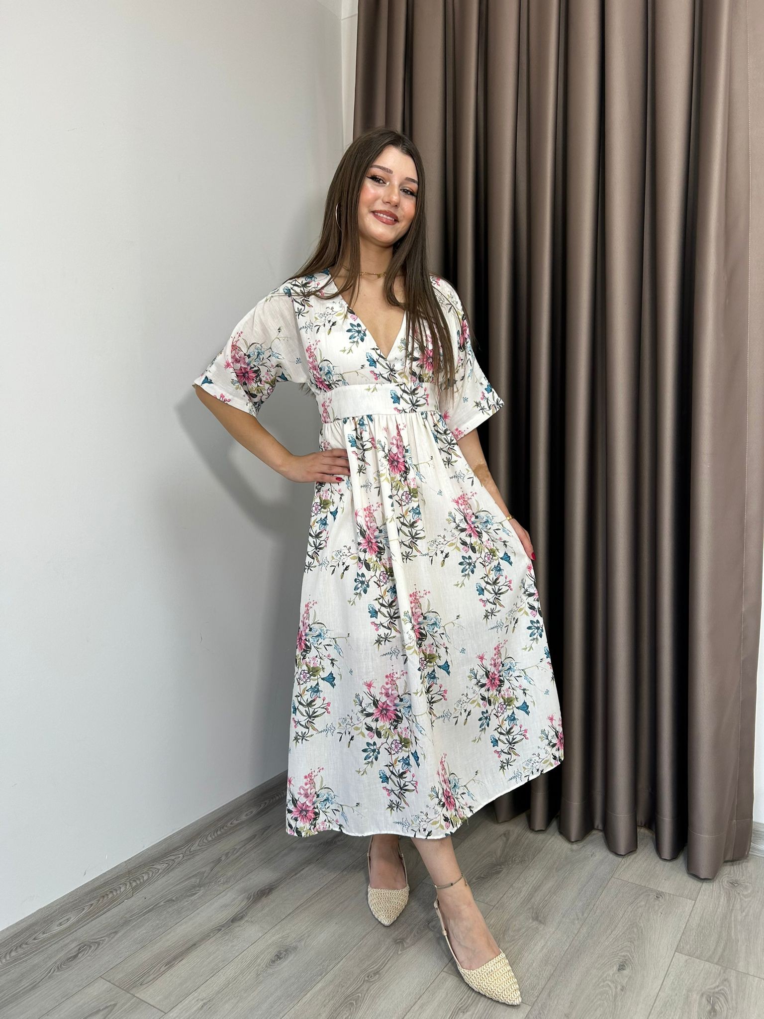 ÇITIR ÇİÇEK DESENLİ MİDİ ELBİSE