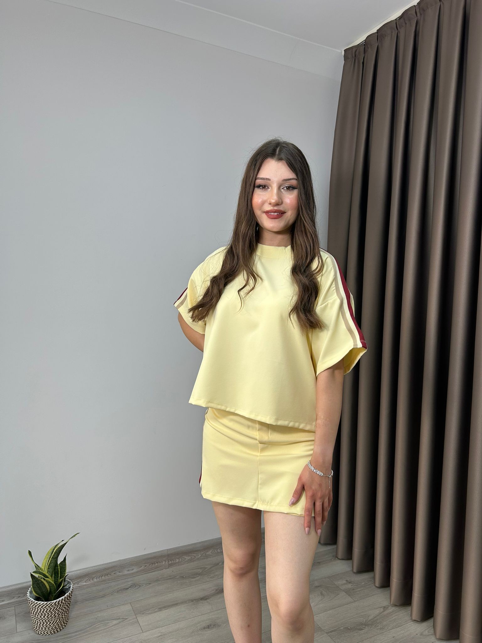 ŞORT ETEK TİŞÖRT TAKIM - Sarı
