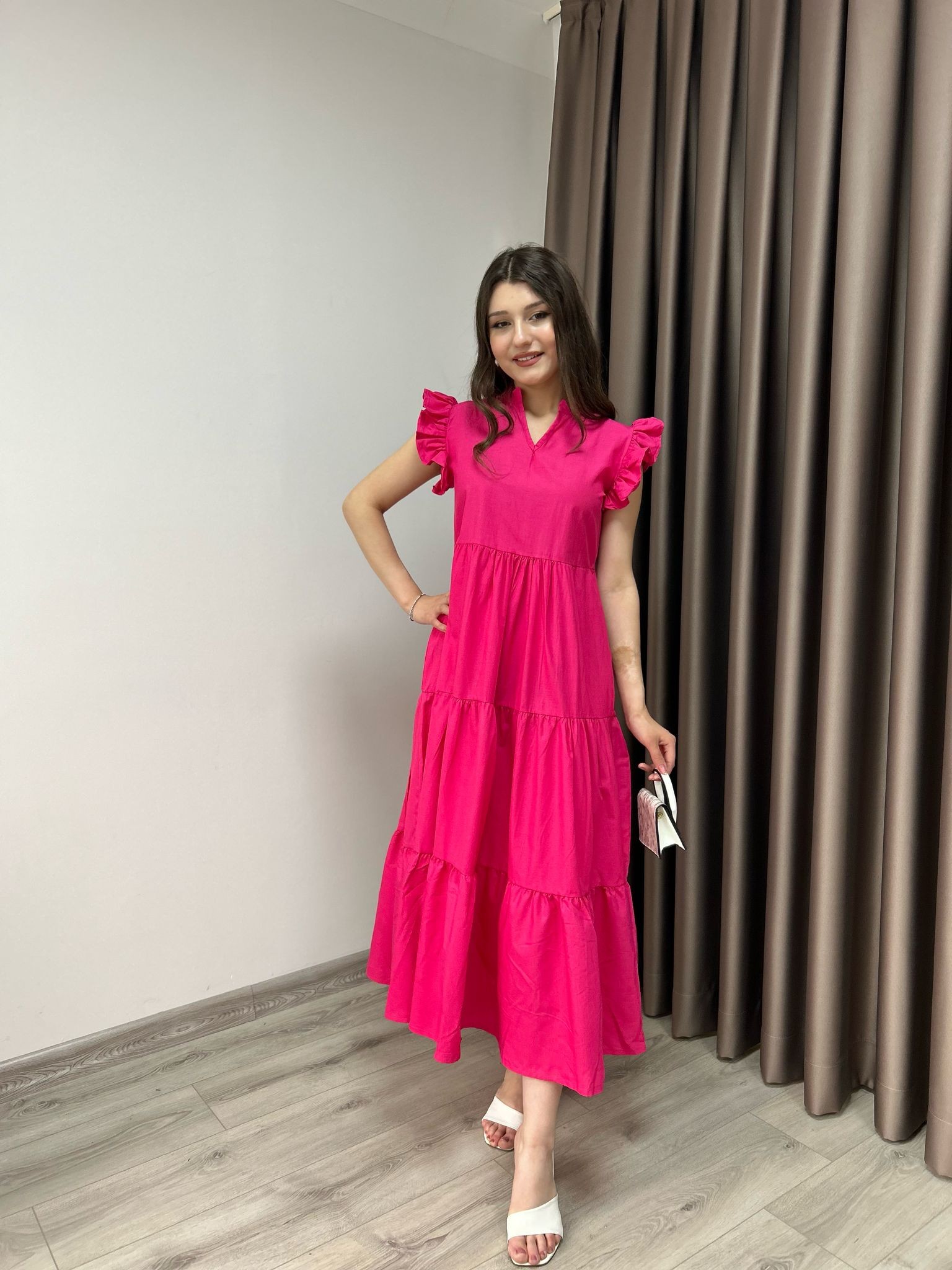 Pembe Elbise