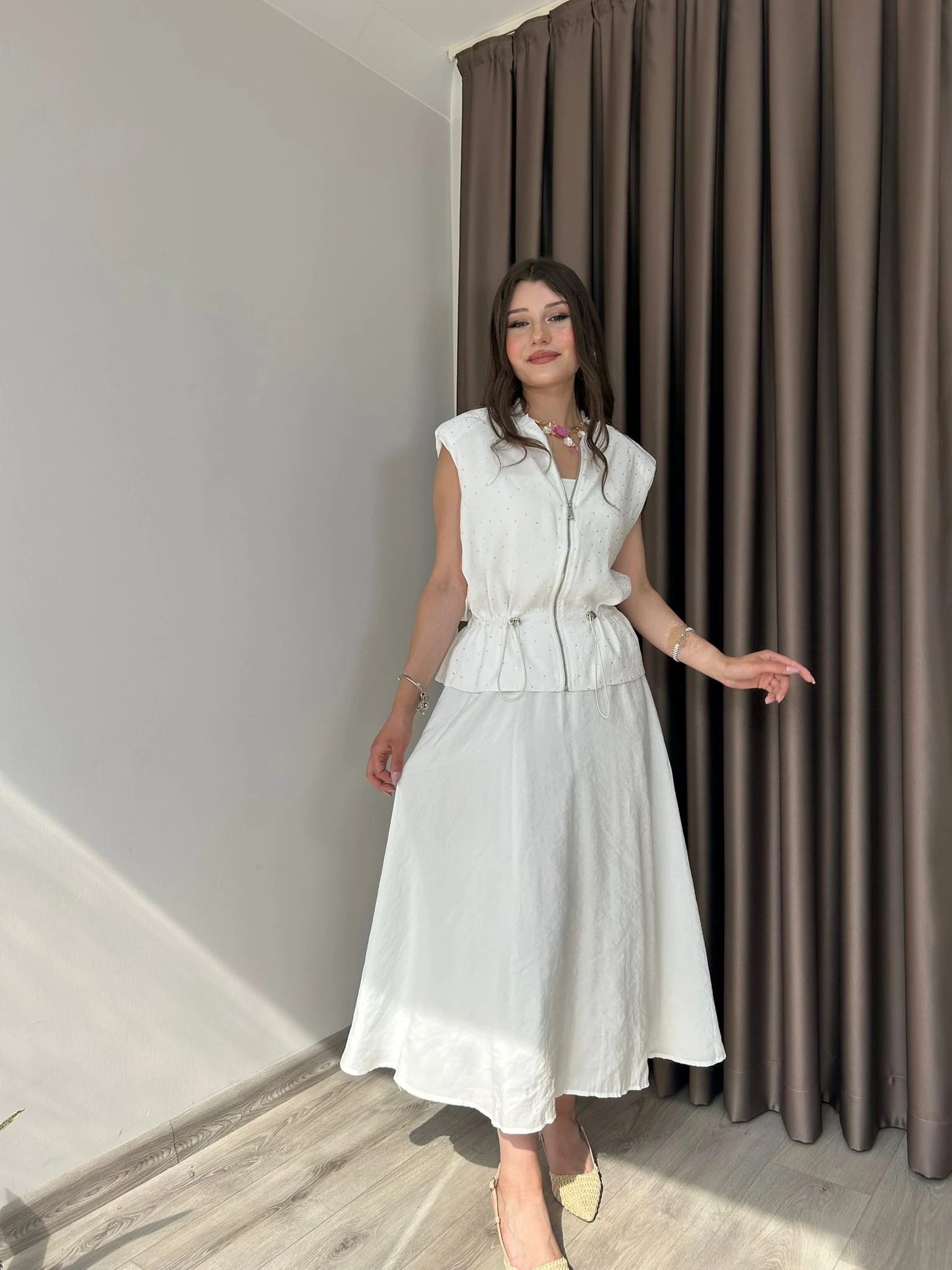 TAŞLI YELEK ETEK TAKIM