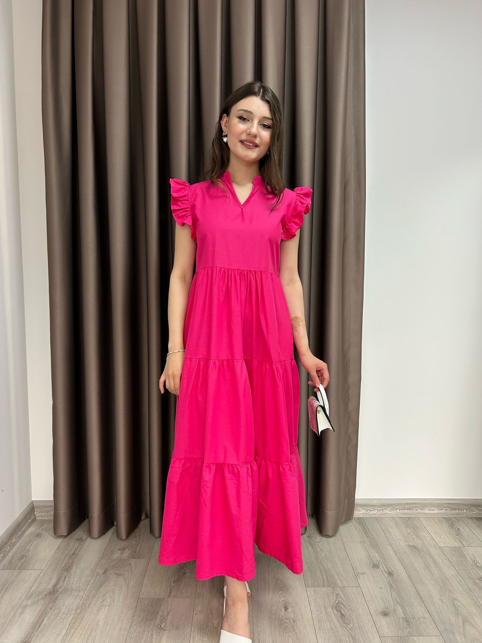 Pembe Elbise - Pembe
