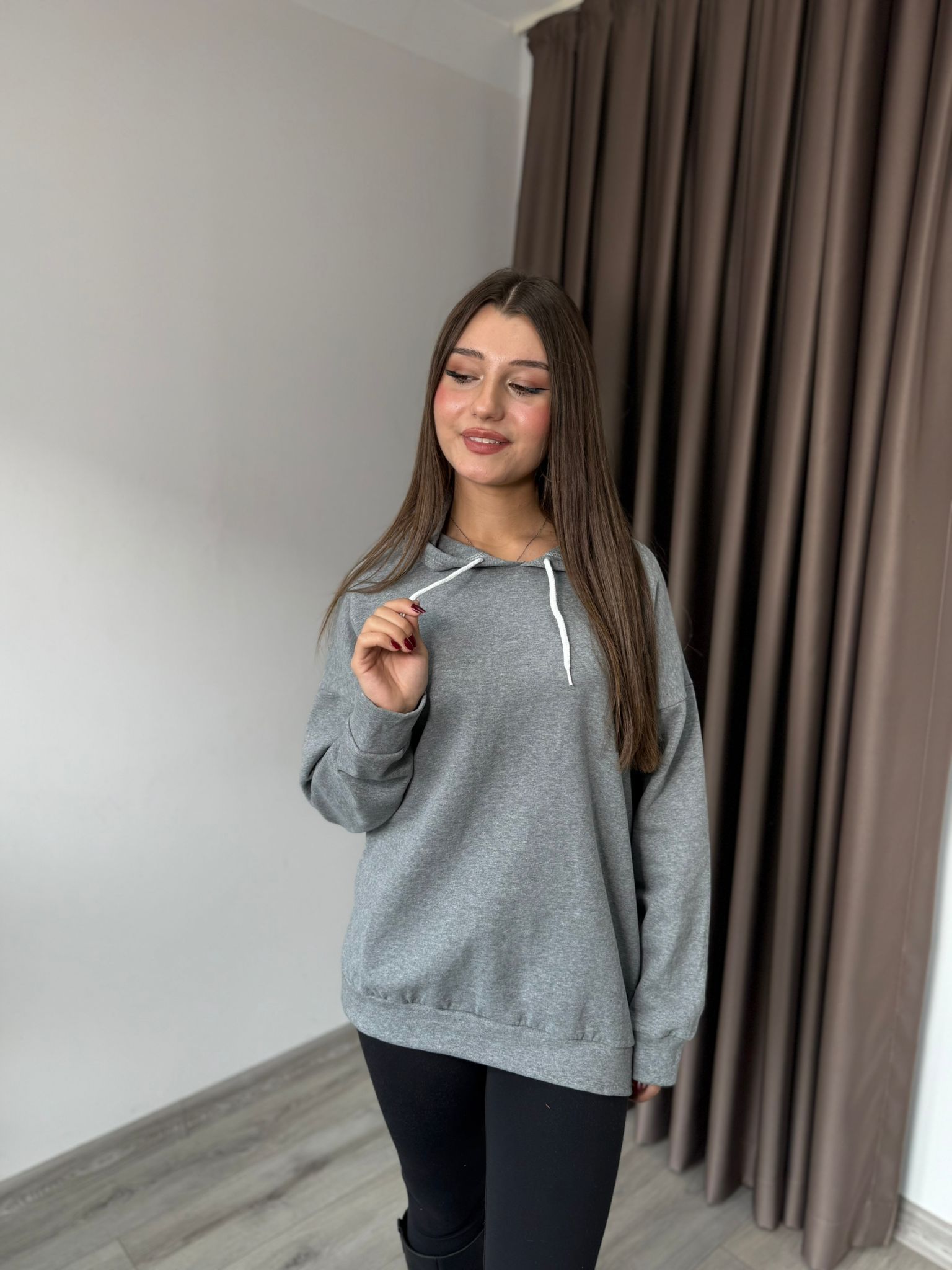 KAPİŞONLU SWEATSHİRT