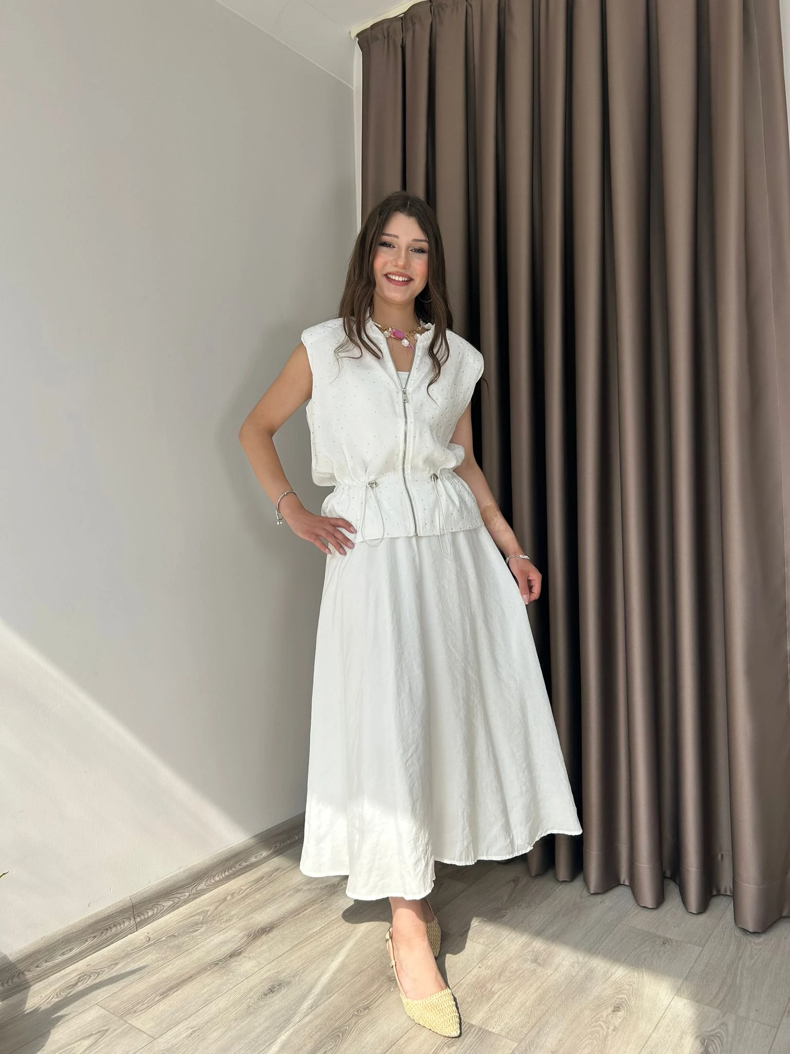 TAŞLI YELEK ETEK TAKIM