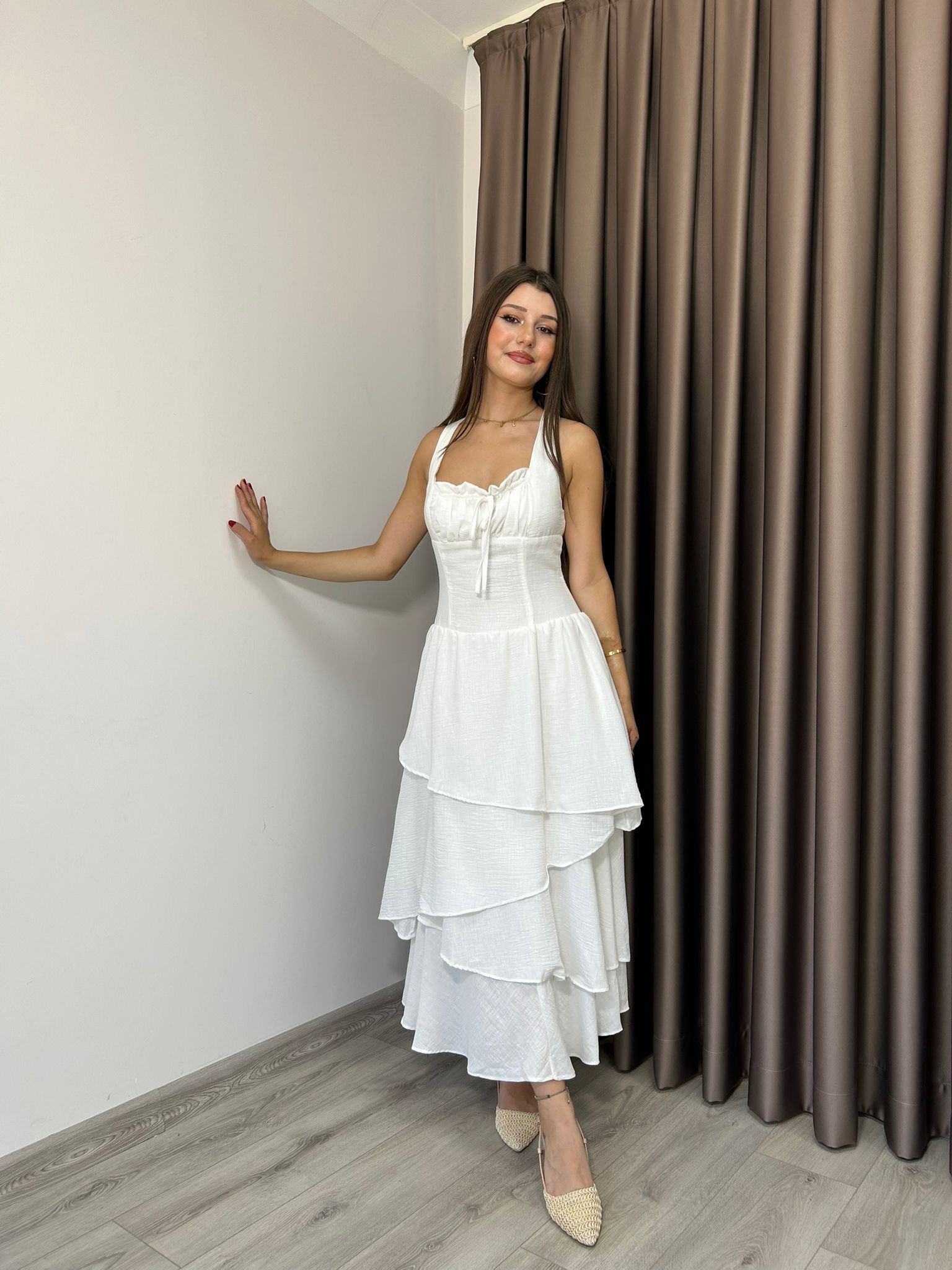 FIRFIR DETAYLI KAT KAT ELBİSE