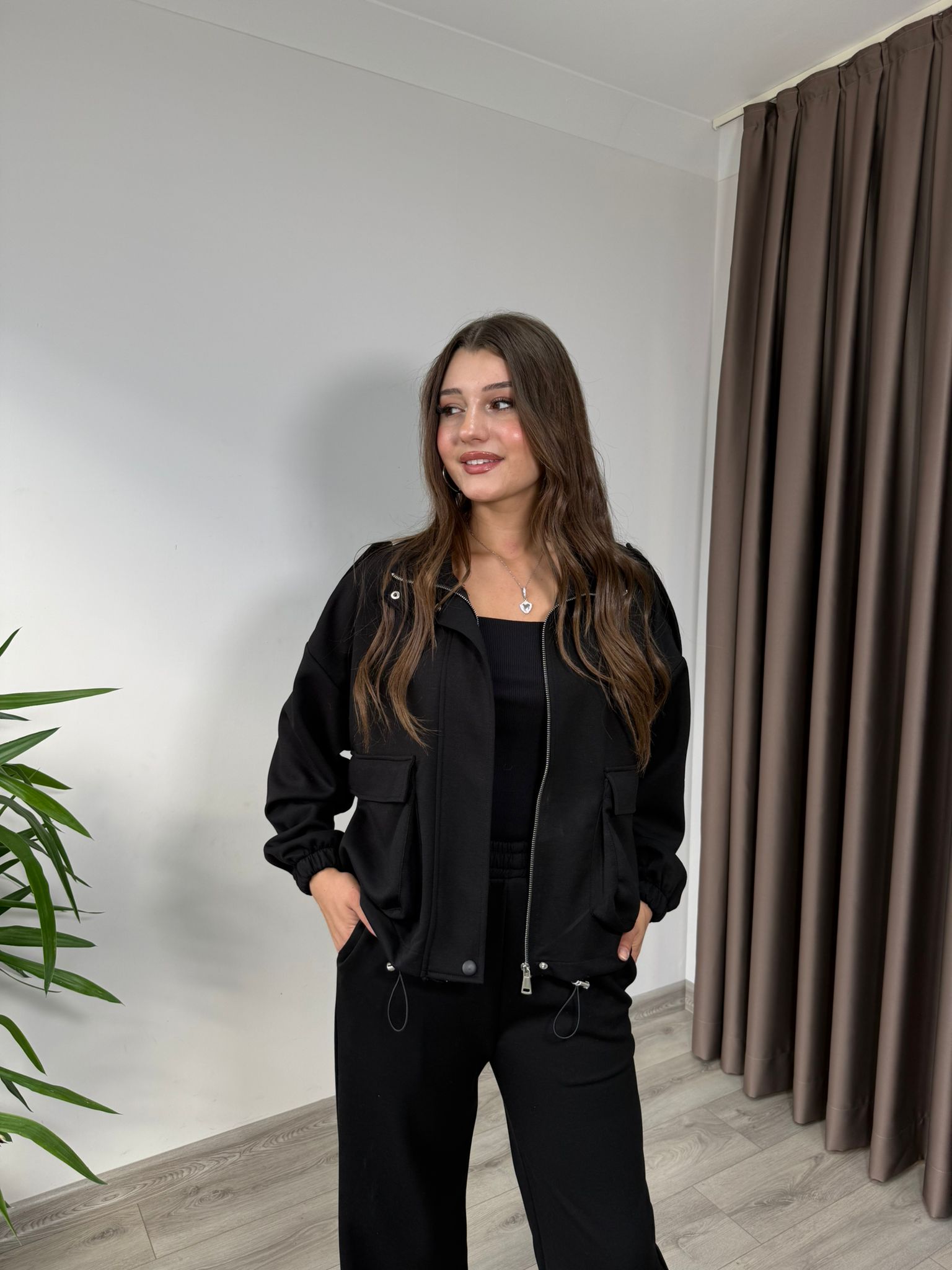 CEPLİ EŞOFMAN TAKIMI
