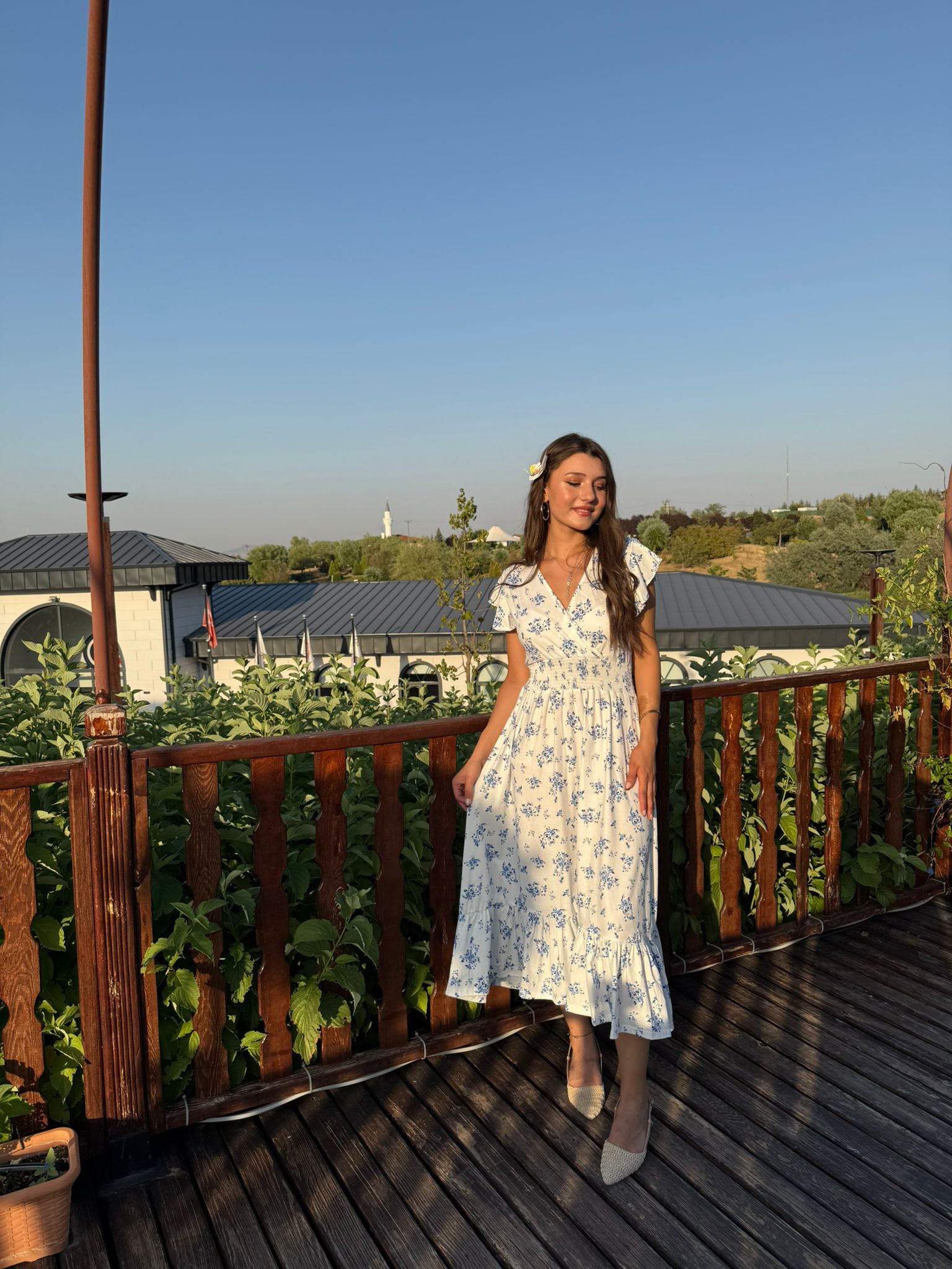 ÇİÇEK DESENLİ MİDİ ELBİSE - Beyaz