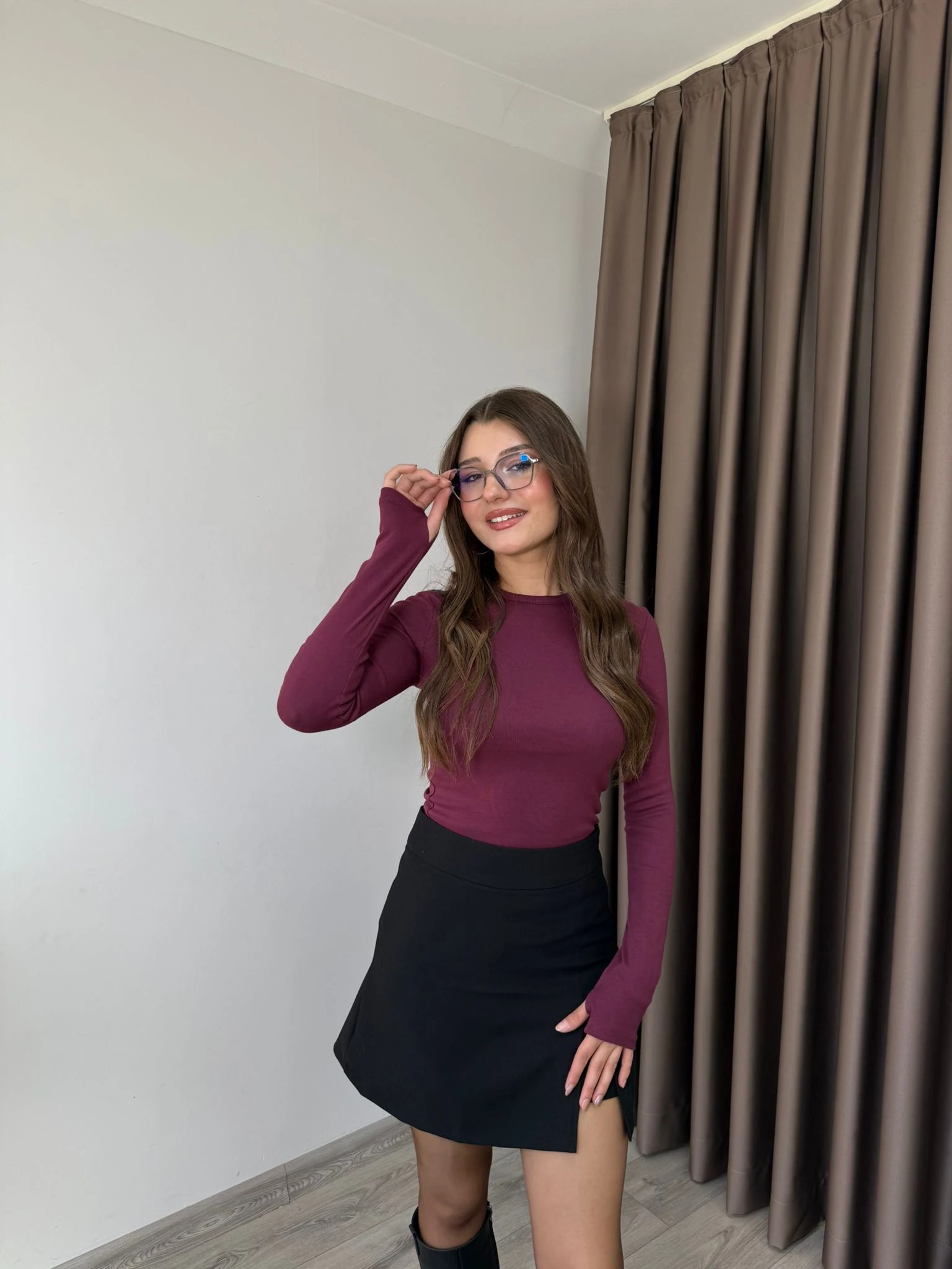 PARMAK GEÇİRMELİ BADİ