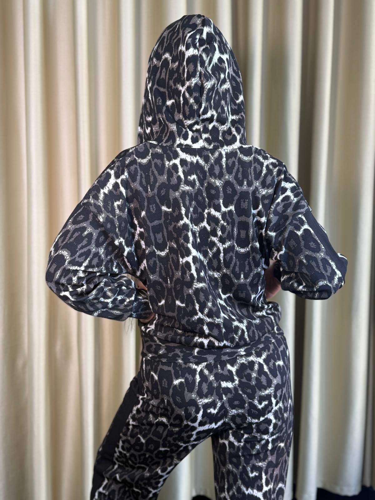 LEOPARLI EŞOFMAN TAKIMI