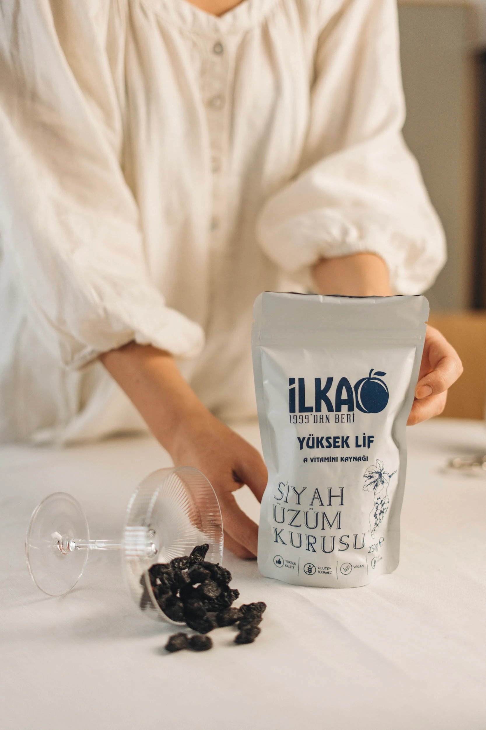 SİYAH ÜZÜM KURUSU 250 GRAM