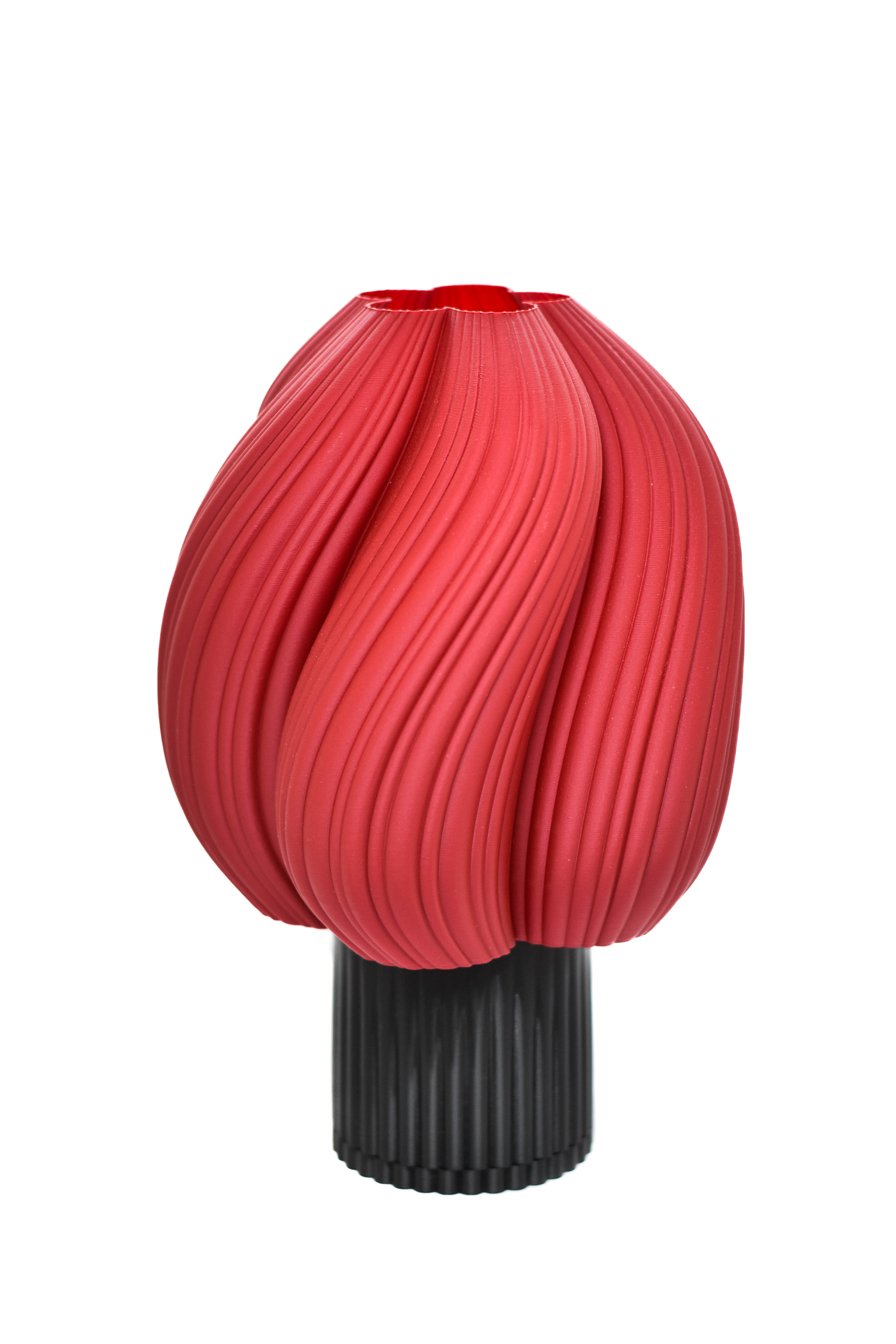 Kırmızı "Lale" Tasarımlı Abajur - 3D Baskı Romantik Aydınlatma