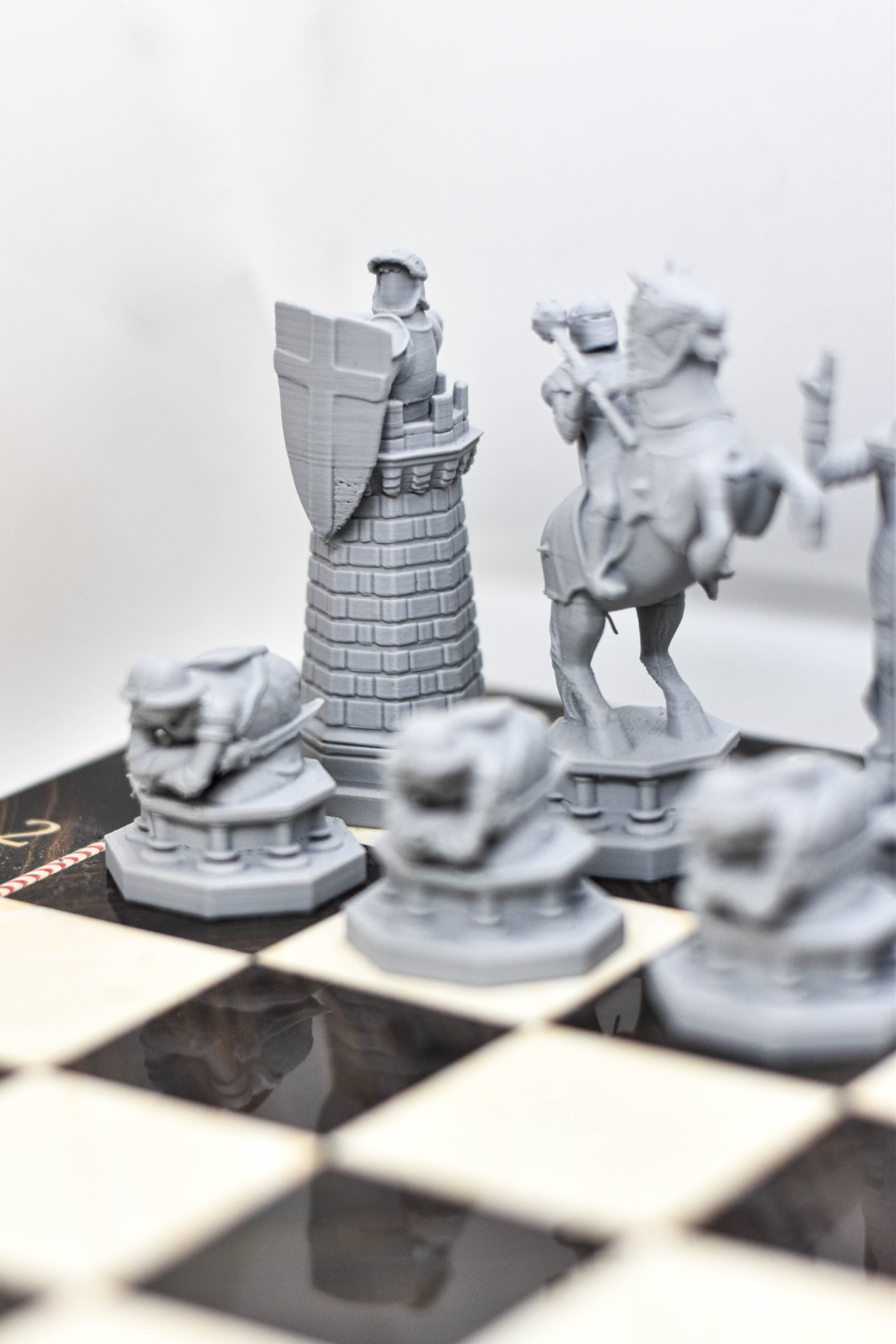 "Krallıkların Savaşı" - 3D Baskı Epik Orta Çağ Satranç Takımı