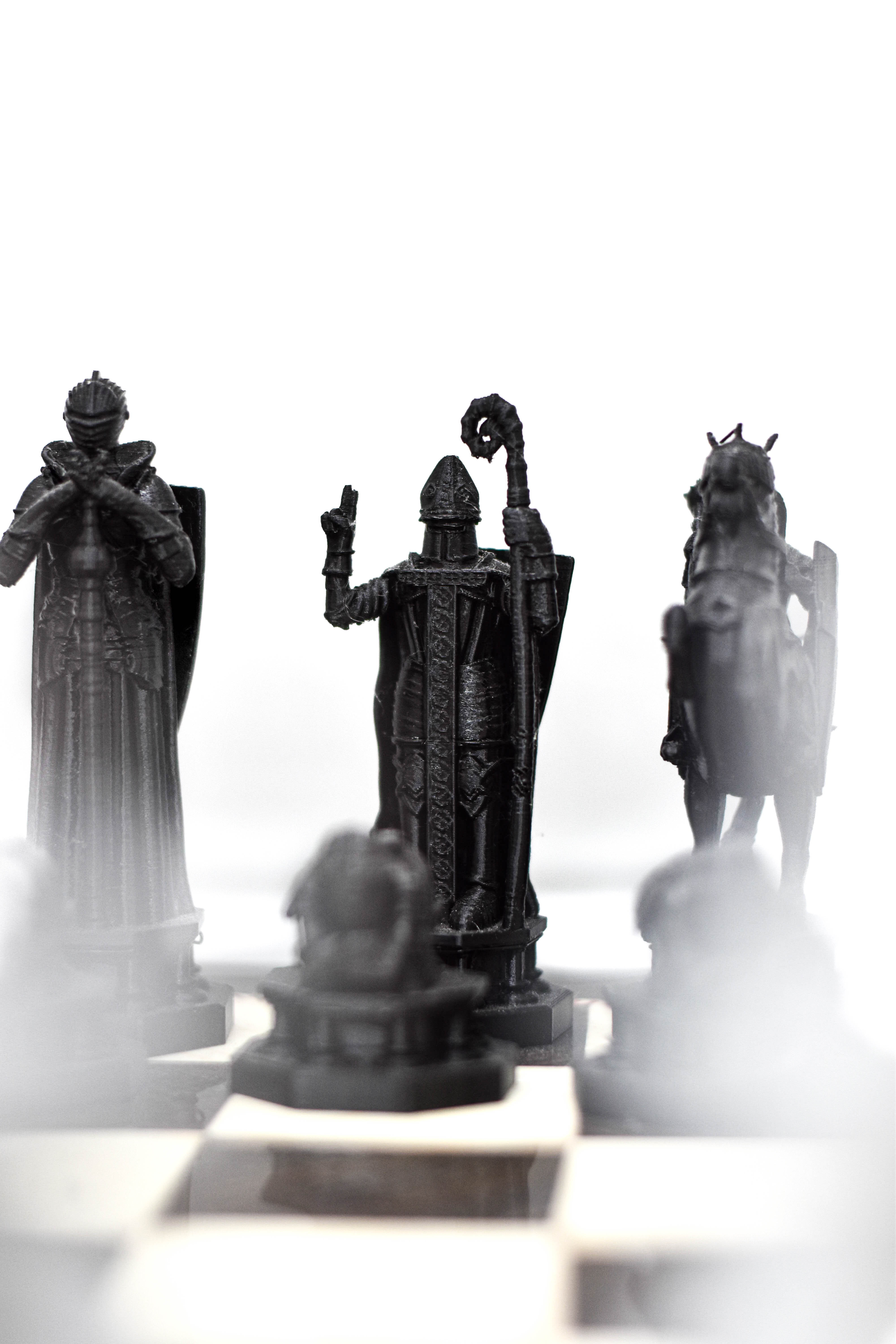 "Krallıkların Savaşı" - 3D Baskı Epik Orta Çağ Satranç Takımı