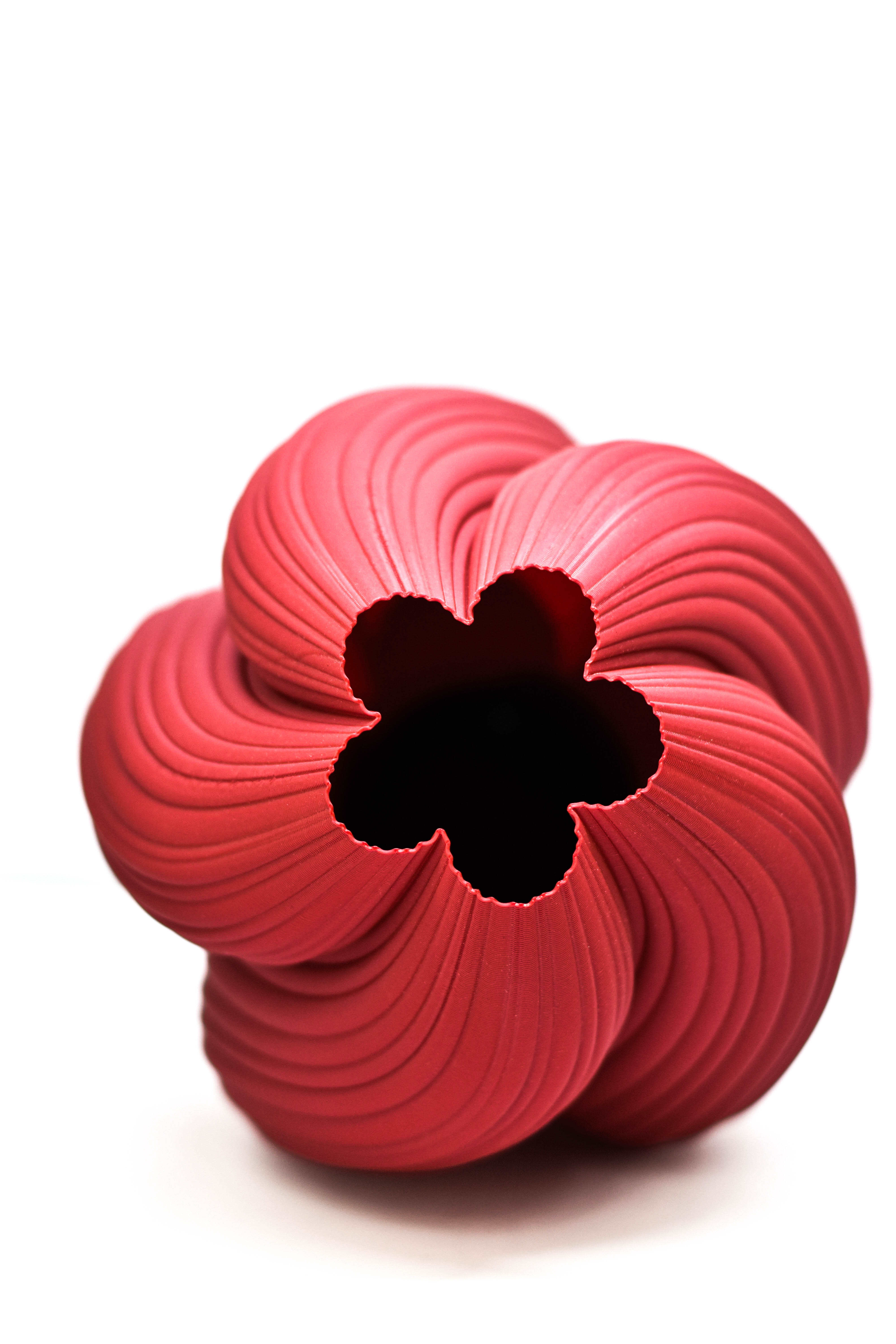 Kırmızı "Lale" Tasarımlı Abajur - 3D Baskı Romantik Aydınlatma