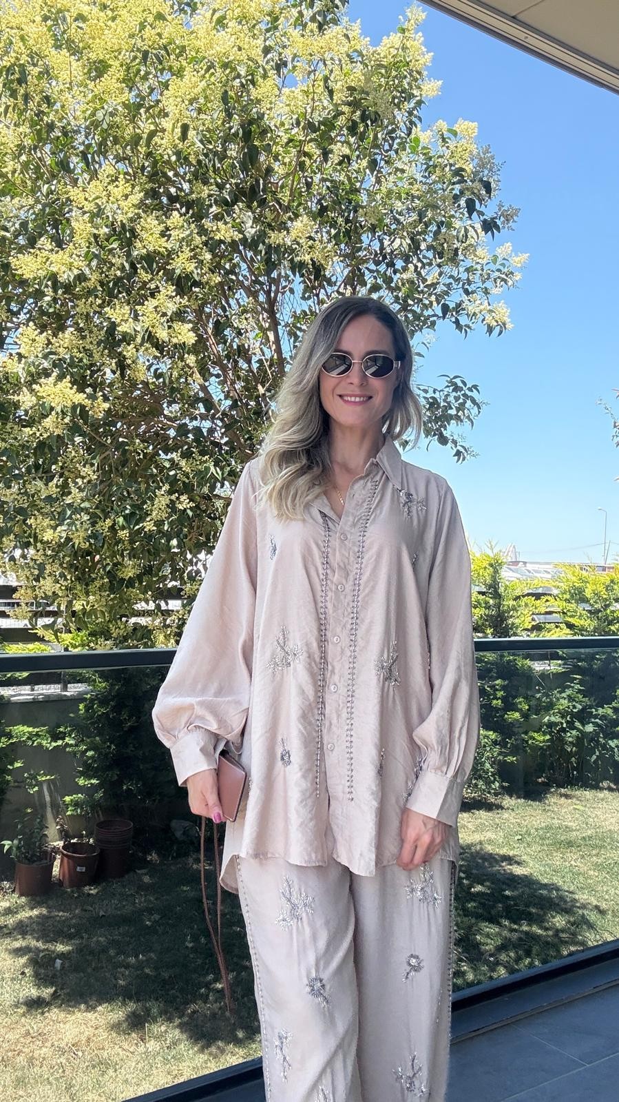 Pullu Nakışlı Pantolon Takım