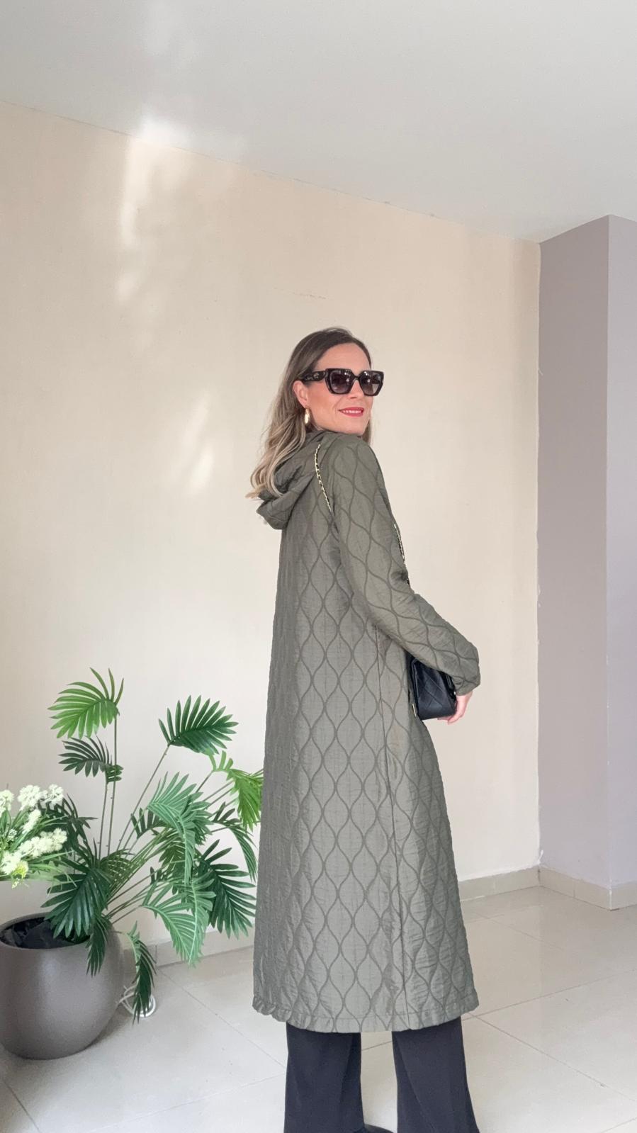 Kapüşonlu Kapitone Mont