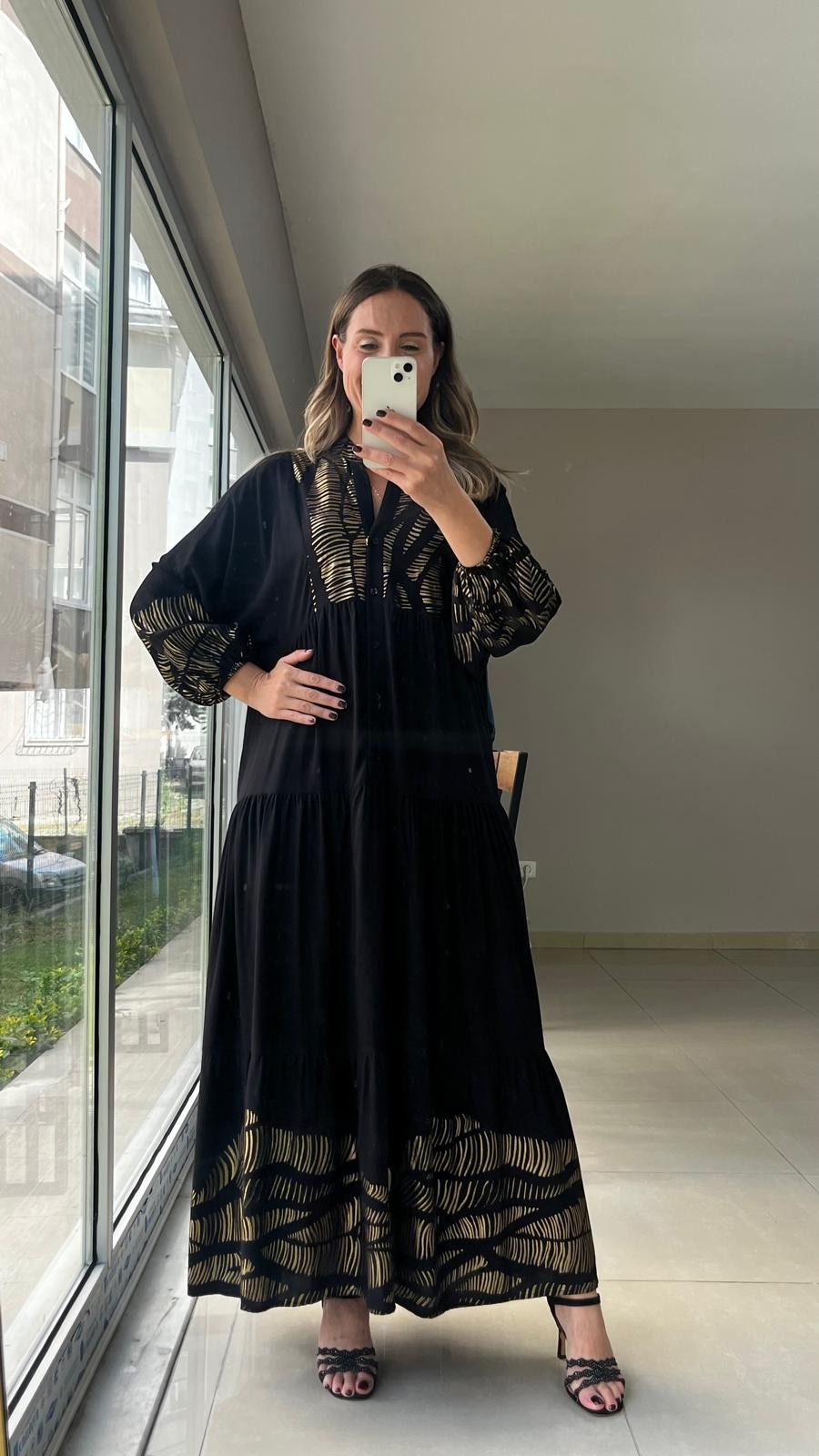 eteği varaklı viskon elbise