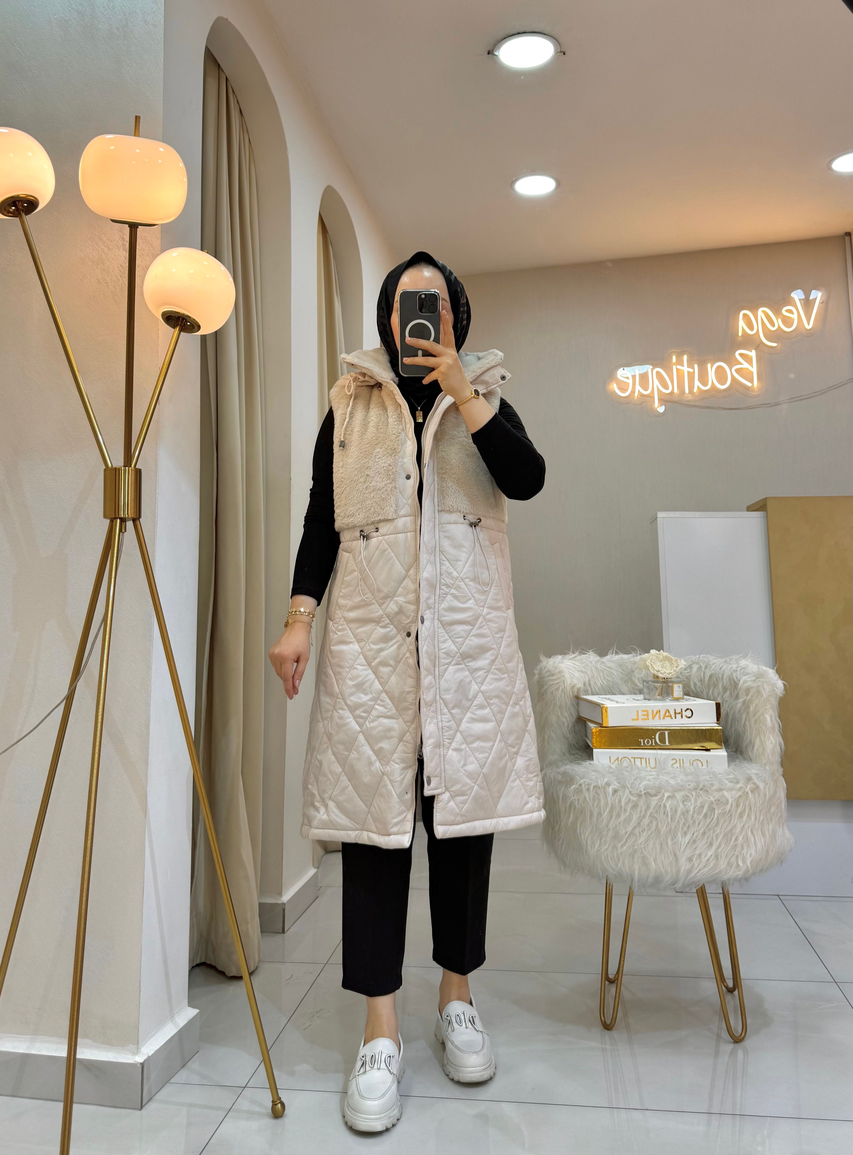Peluş Detay Şişme Yelek Taş