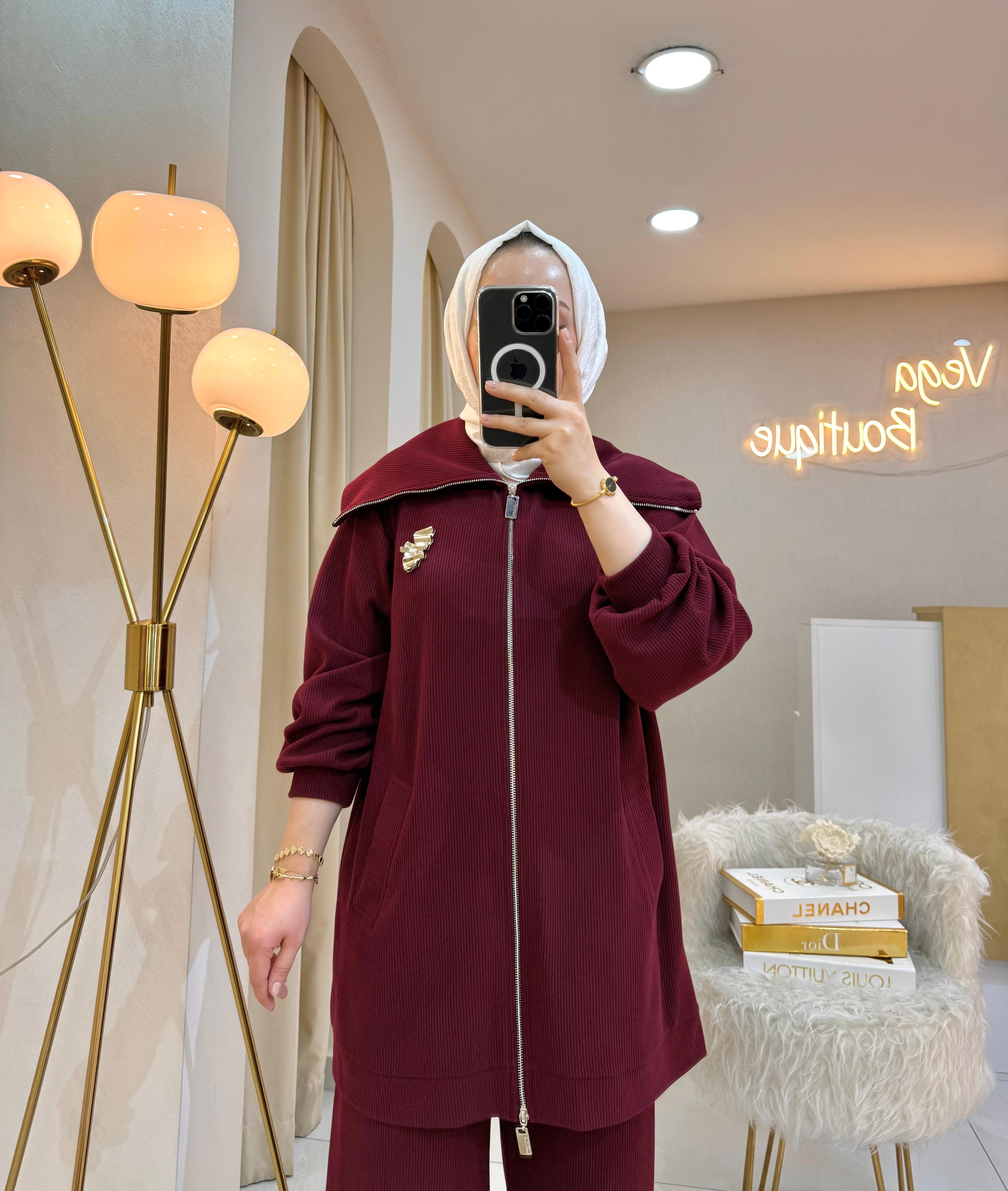 Broşlu Triko Takım Bordo