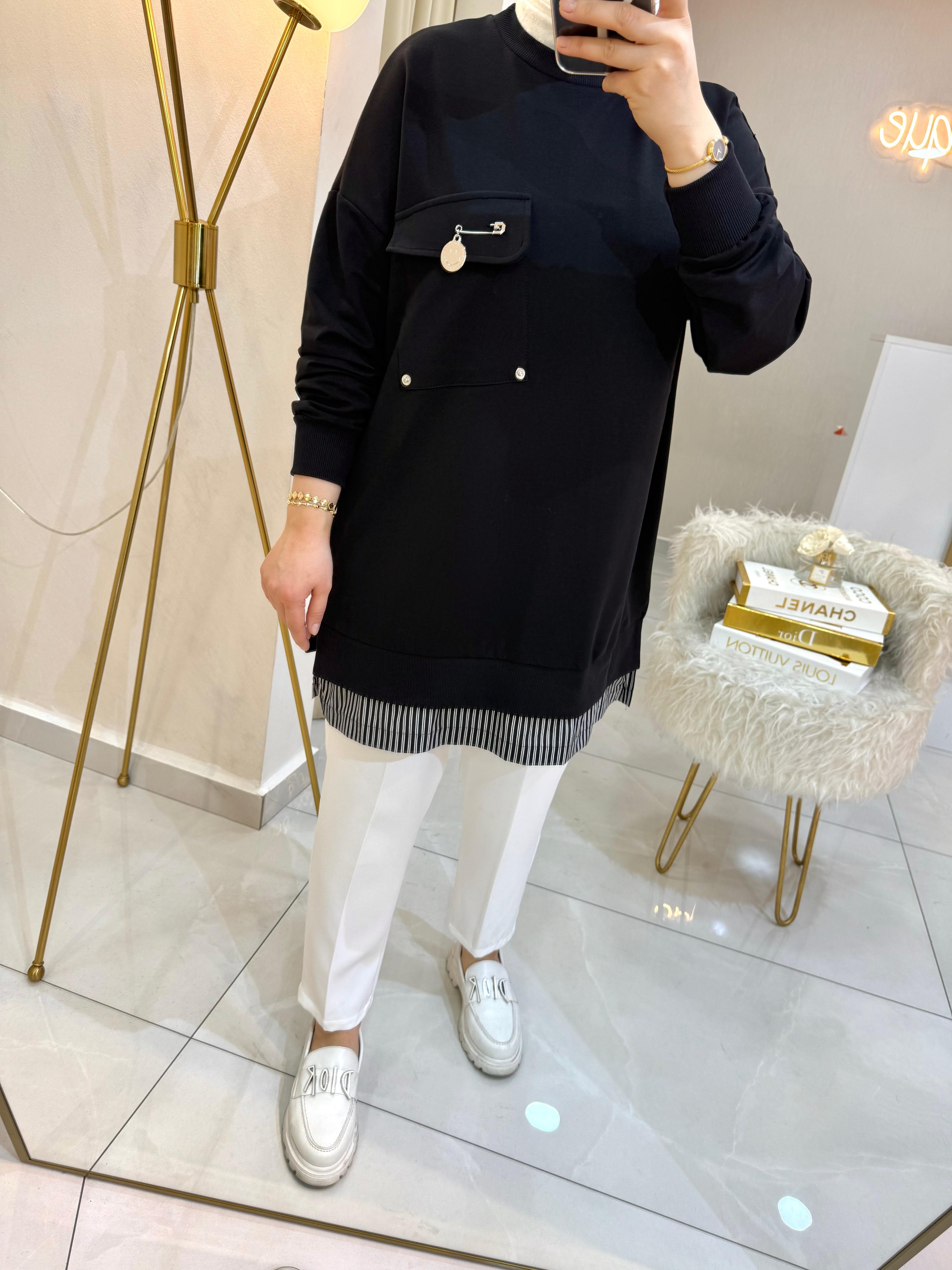 Broşlu Sweat Siyah