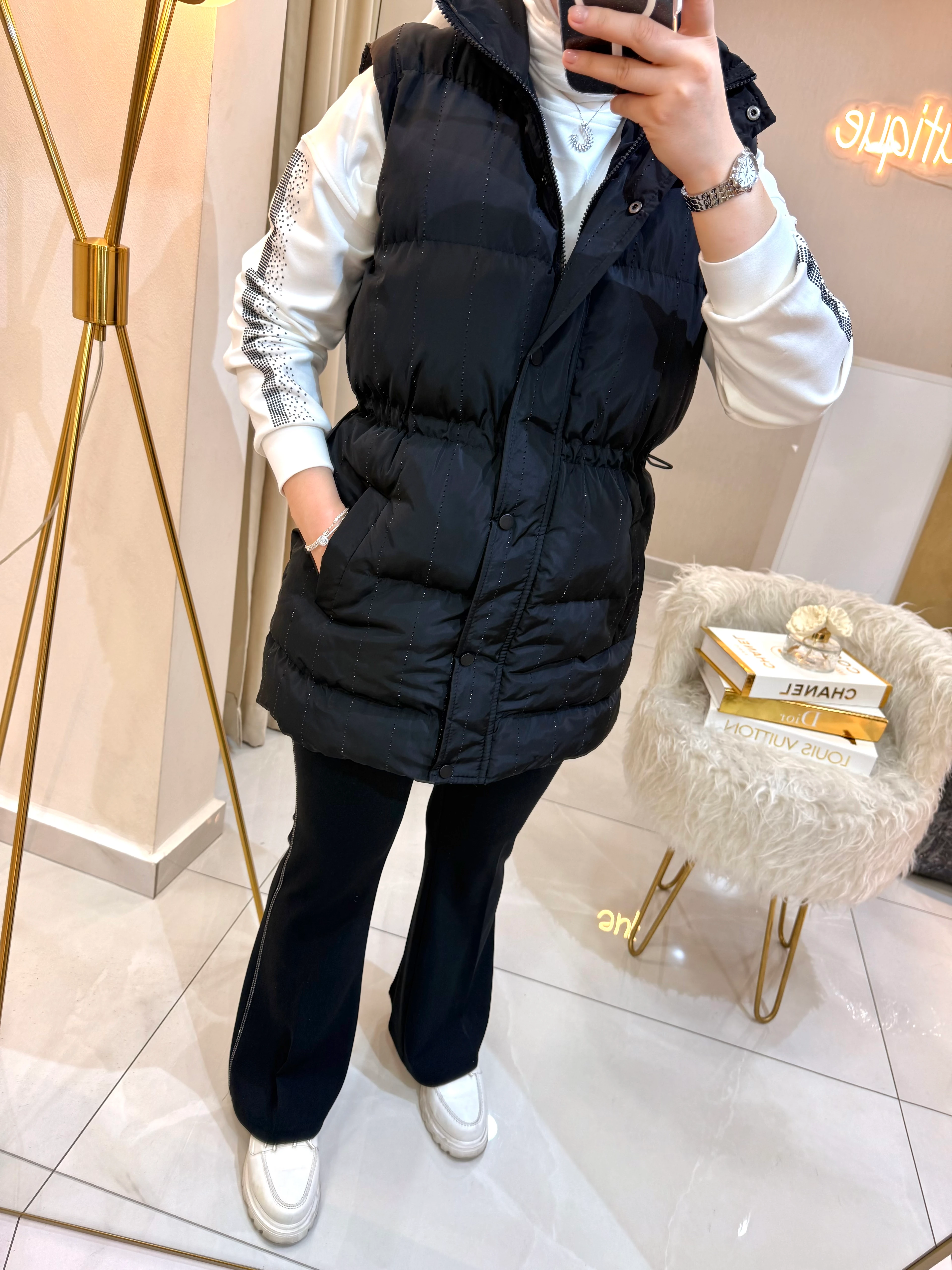 Taşlı Şişme Yelek Siyah