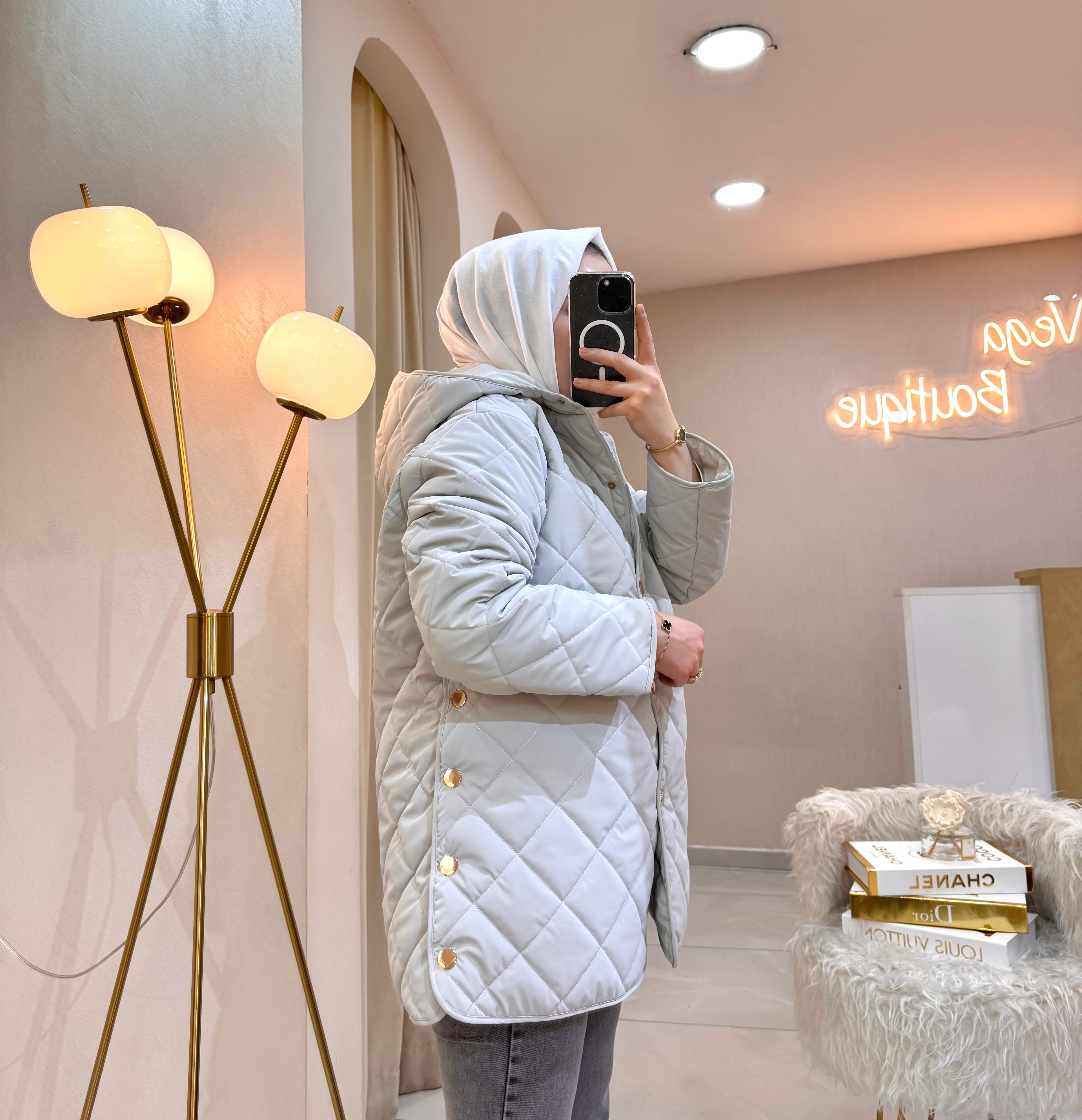 Zımbalı Kapitone Mont Gri