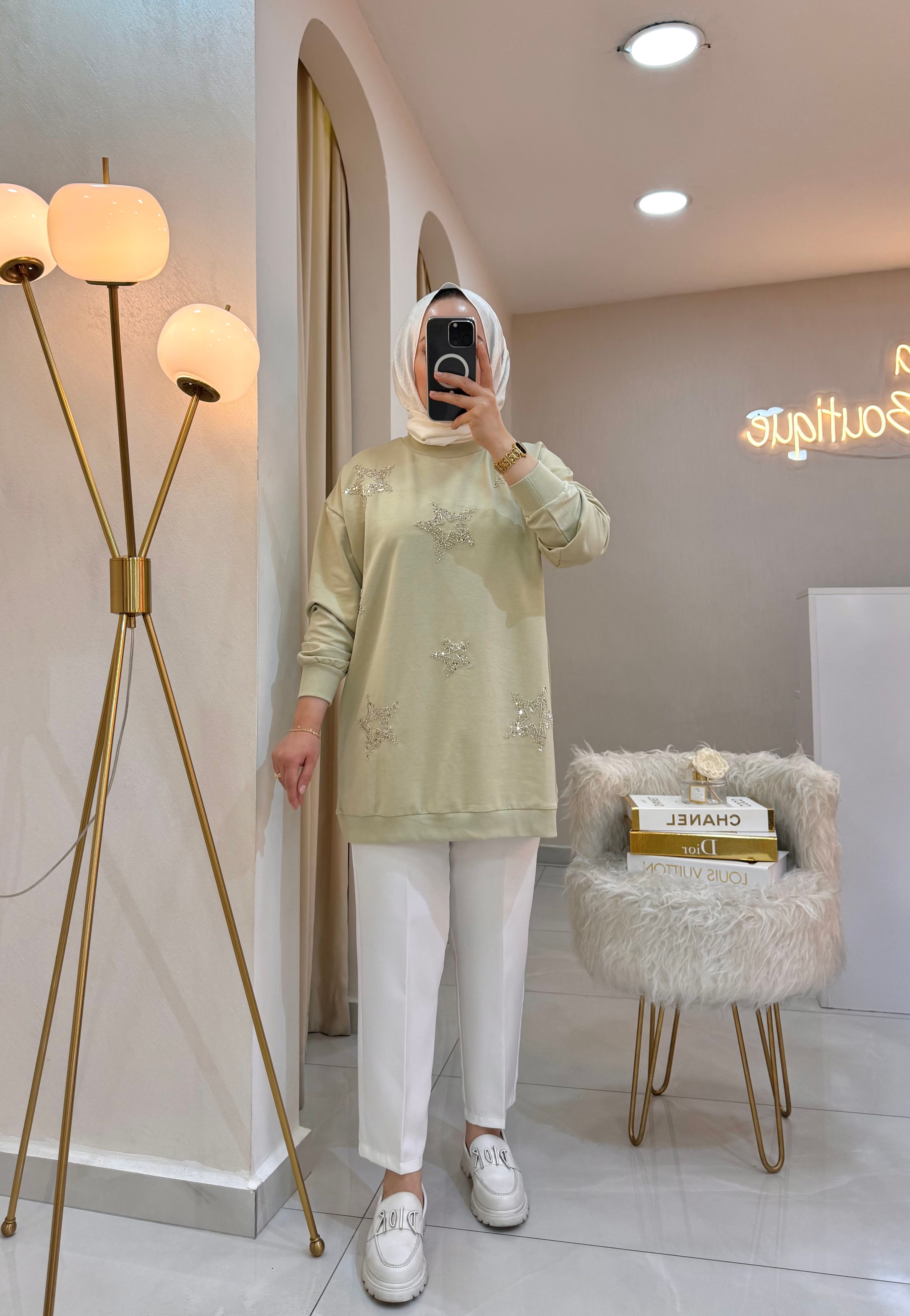 Yıldız Pullu Sweat