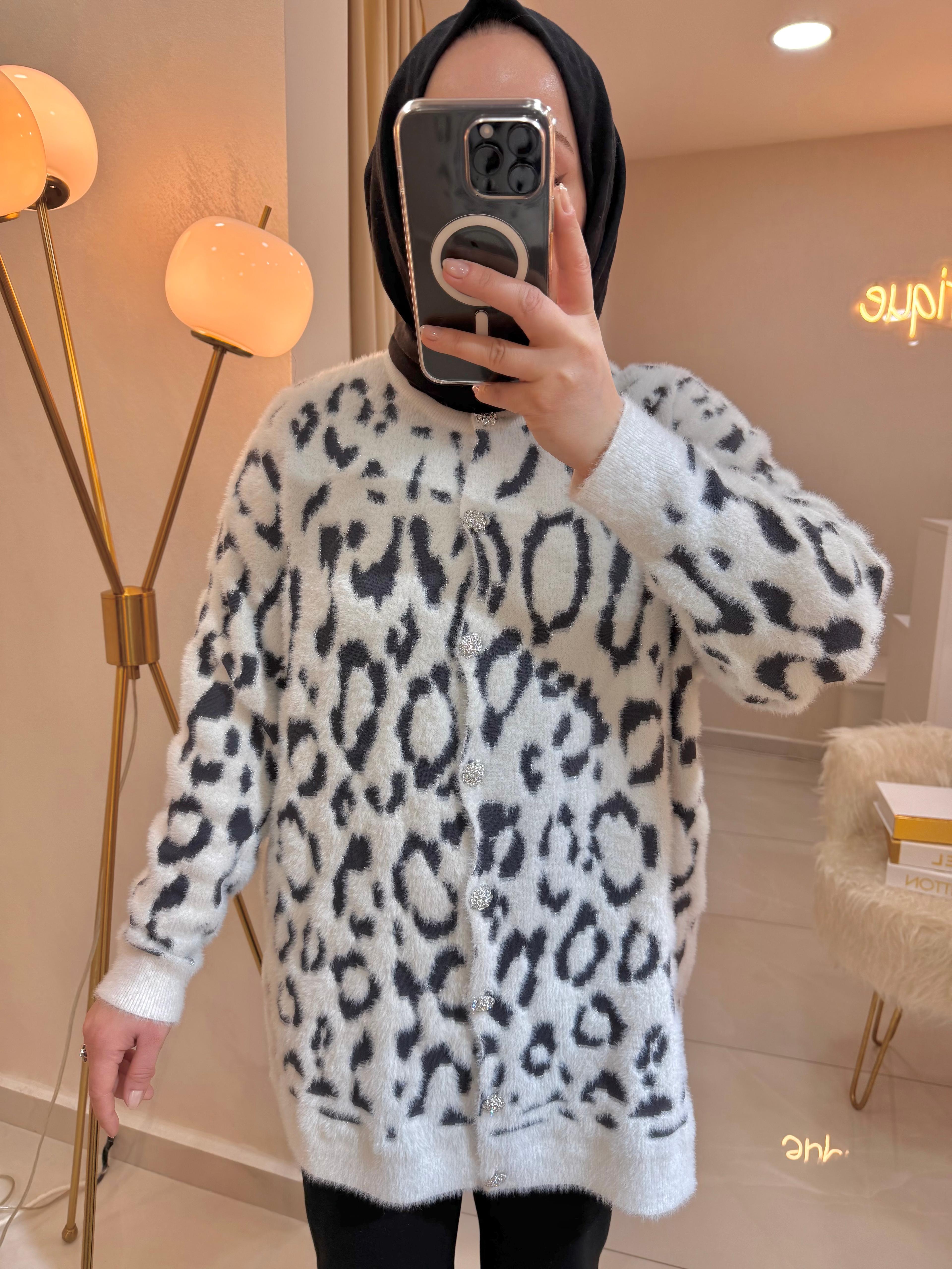 Sim Detaylı Leopar Hırka